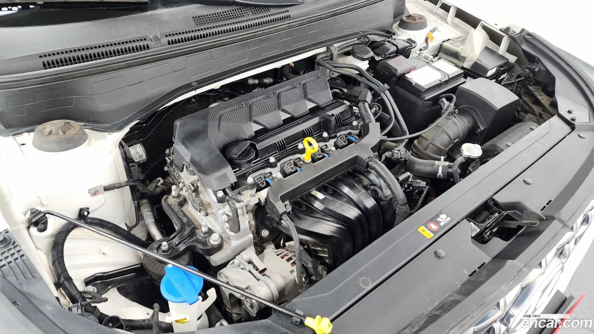 Venue Hyundai 2020.4-OUTER-006