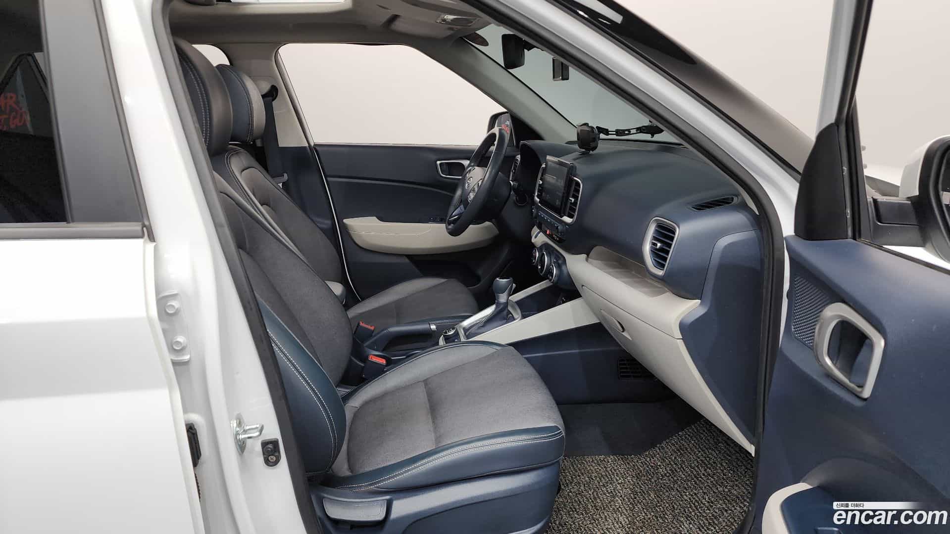 Venue Hyundai 2020.4-OPTION-015