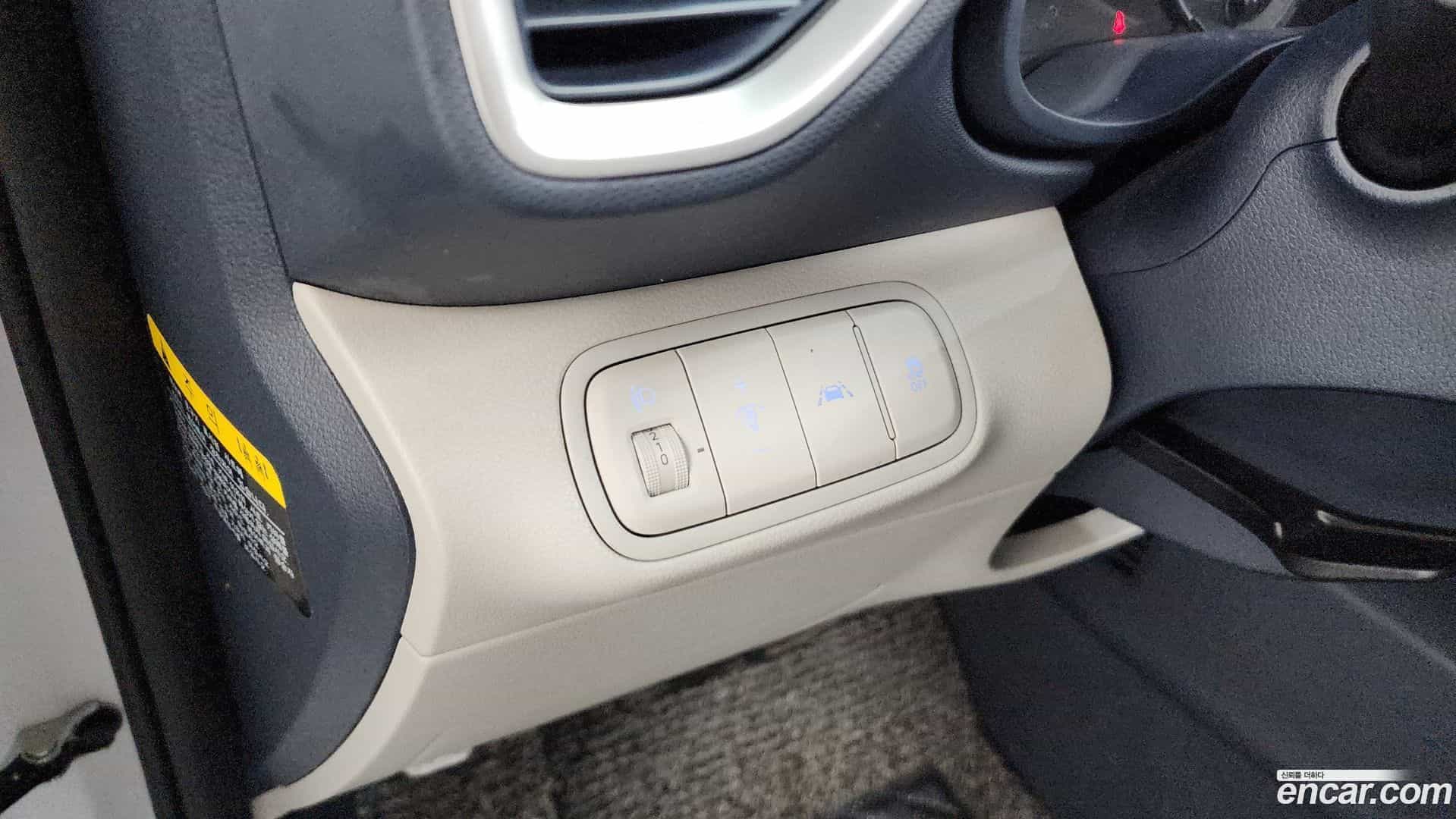 Venue Hyundai 2020.4-OPTION-042