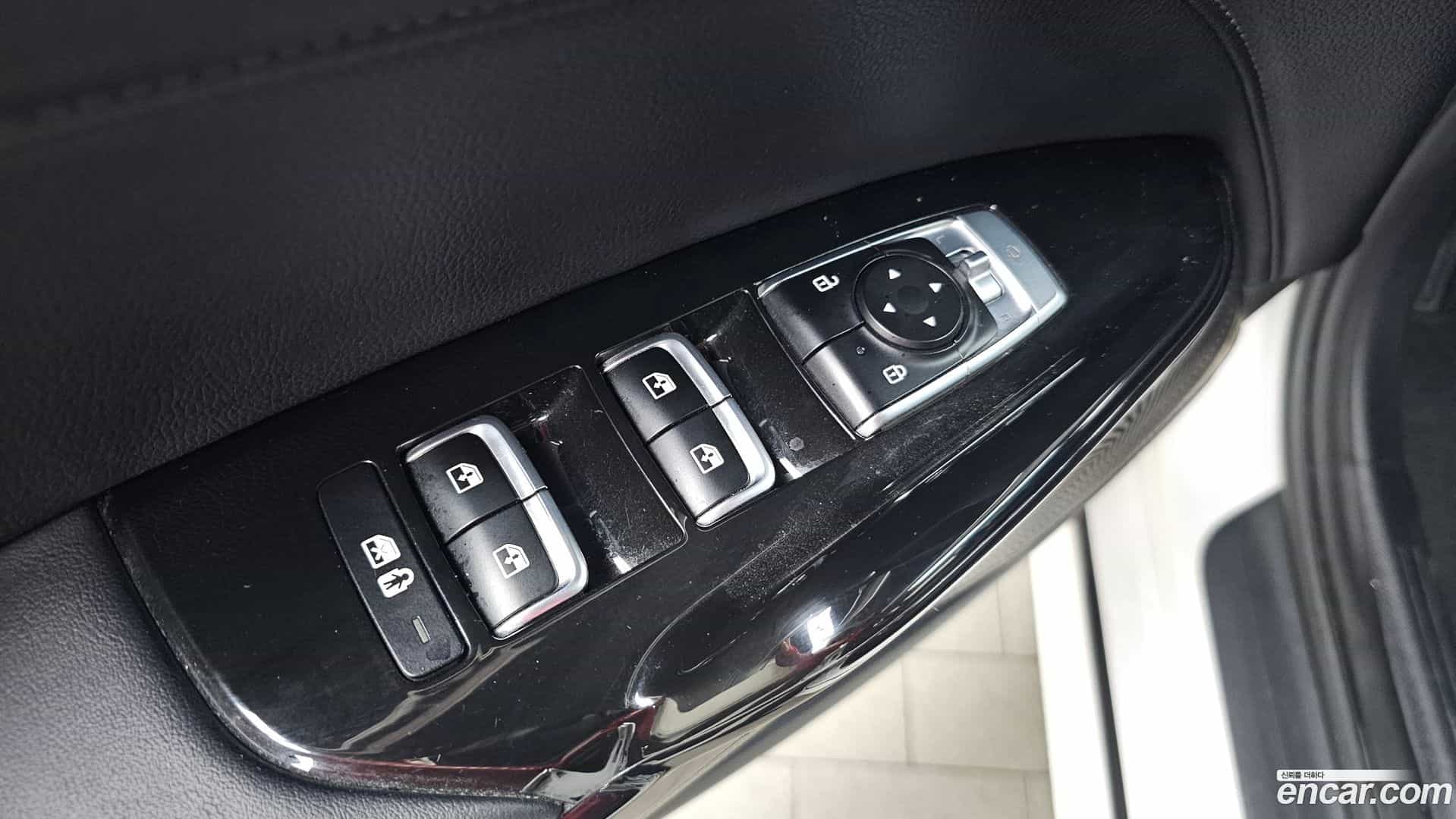K5 Kia 2022.1-OPTION-040