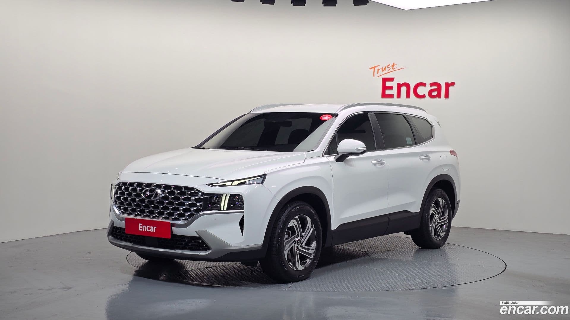 Main__Slider__Photo:Santafe Hyundai 2021.7-0