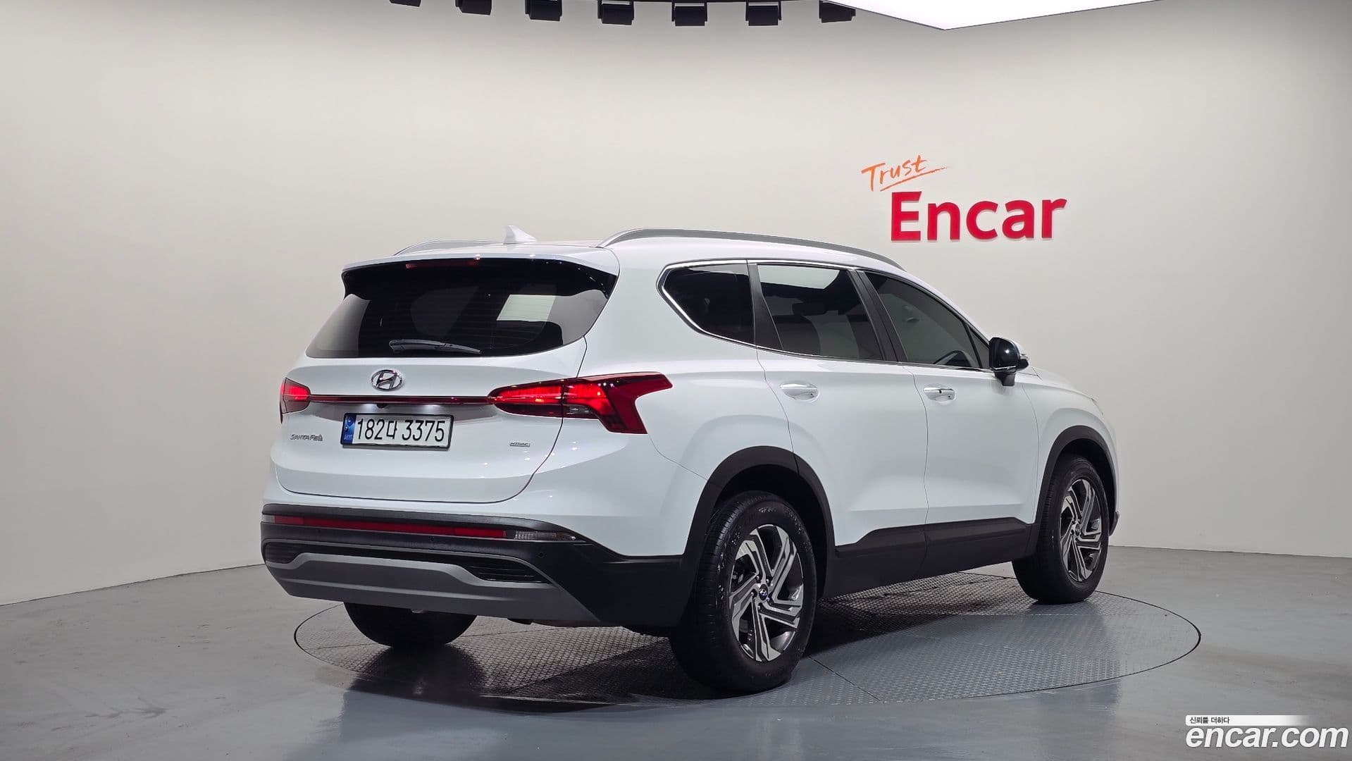 Main__Slider__Photo:Santafe Hyundai 2021.7-1