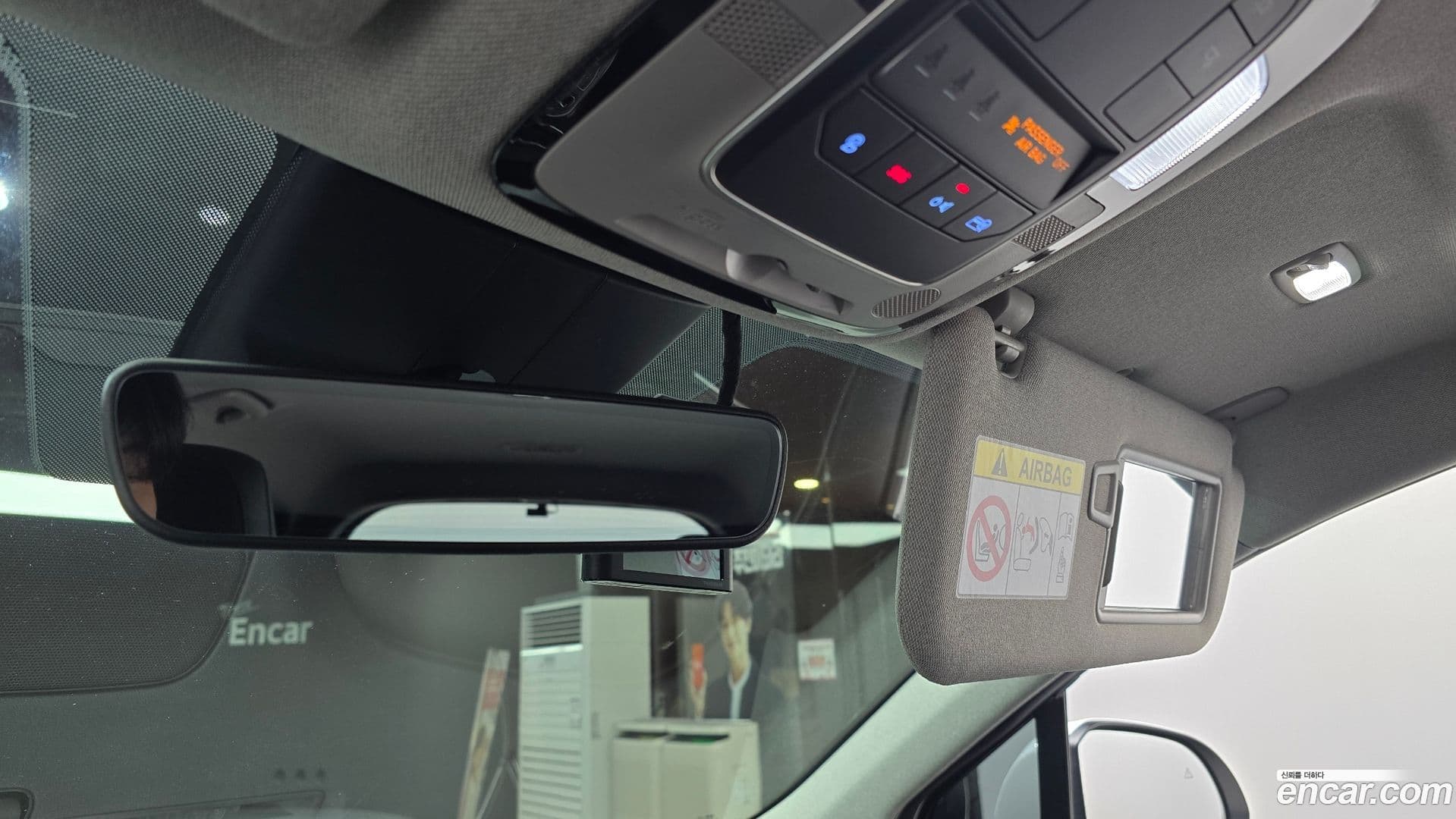 Main__Slider__Photo:Santafe Hyundai 2021.7-17