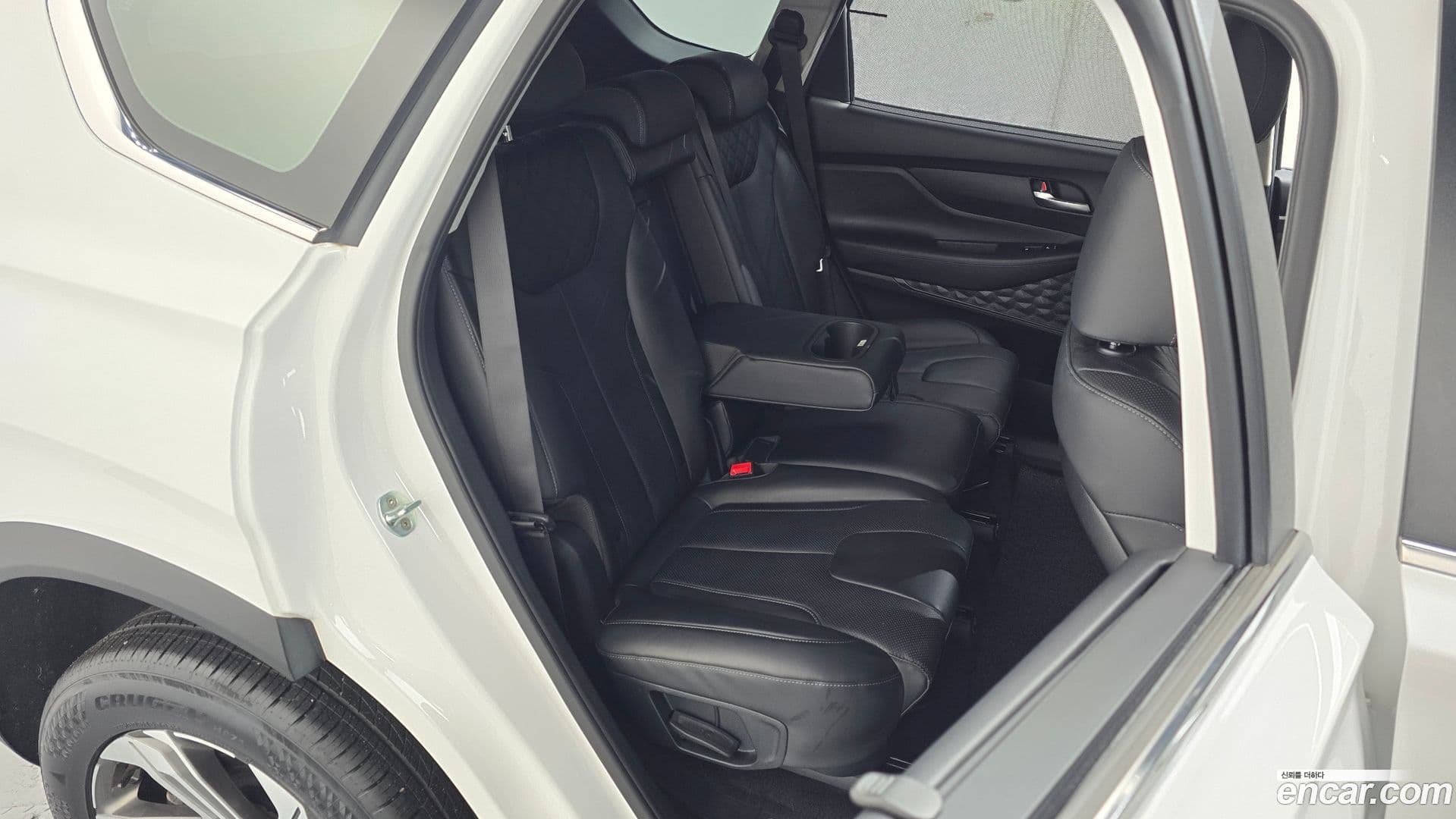 Main__Slider__Photo:Santafe Hyundai 2021.7-25