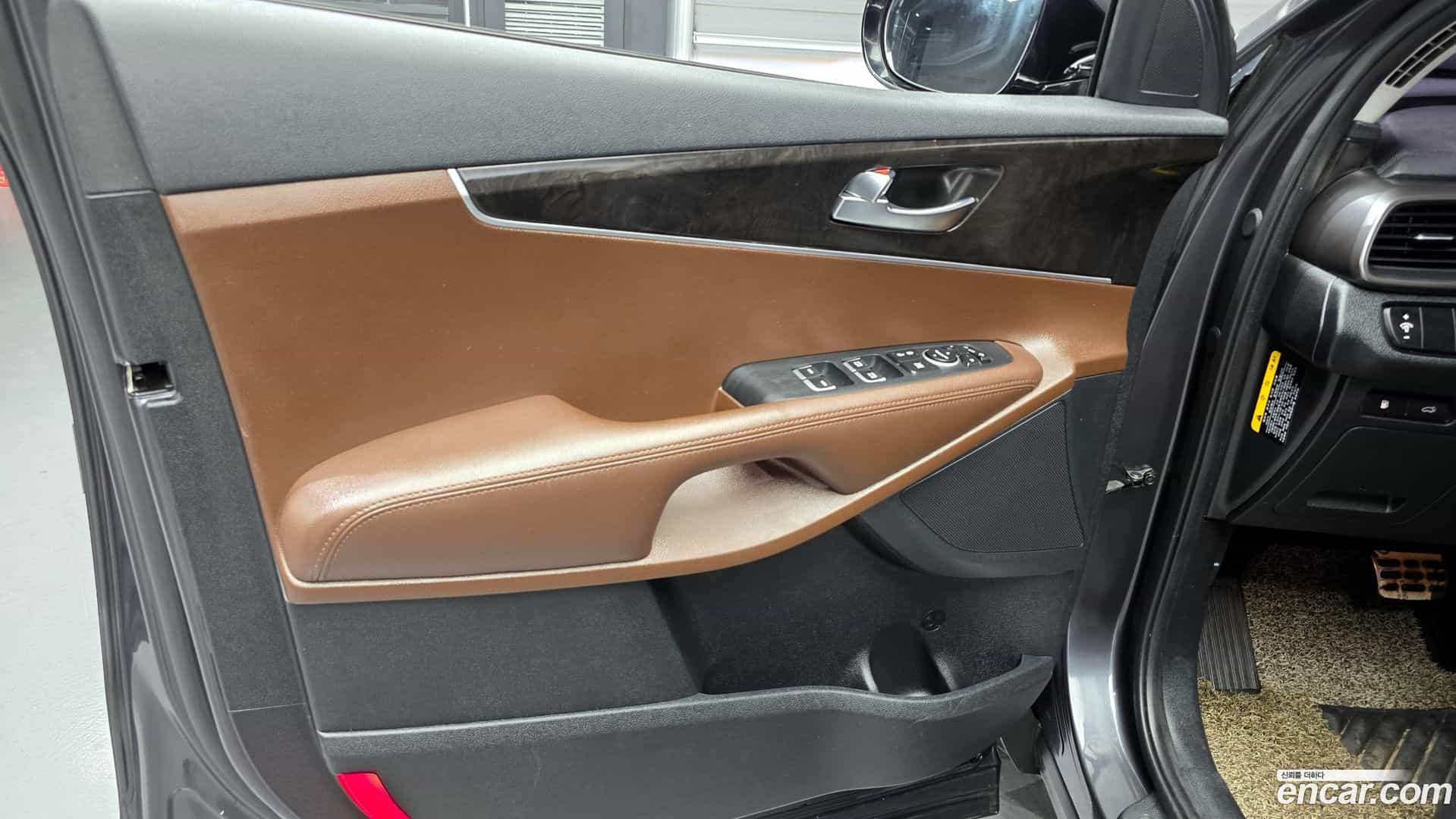 Sorento Kia 2017.0-INNER-034