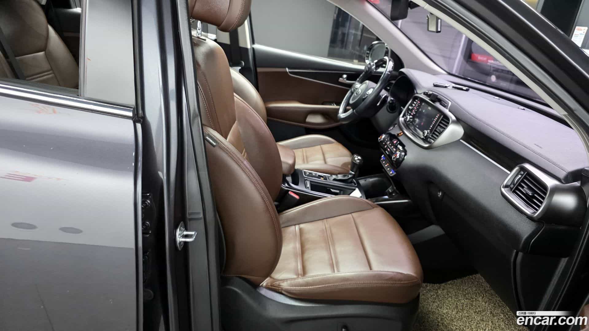 Sorento Kia 2017.0-INNER-036