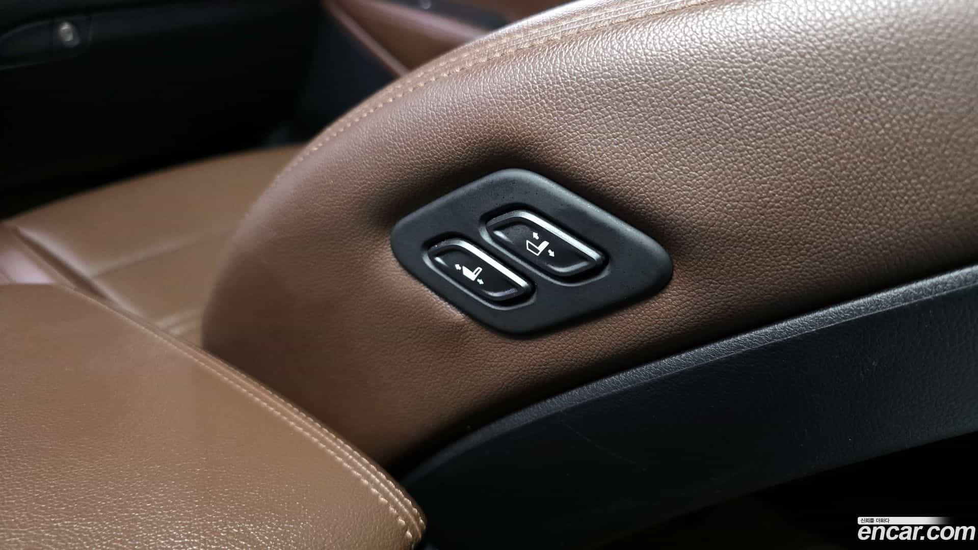 Sorento Kia 2017.0-OPTION-044