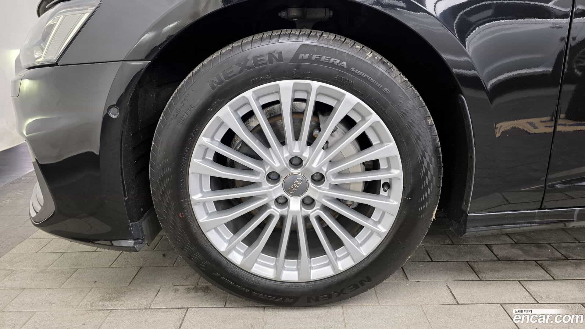 A6 Audi 2021.0-OUTER-005