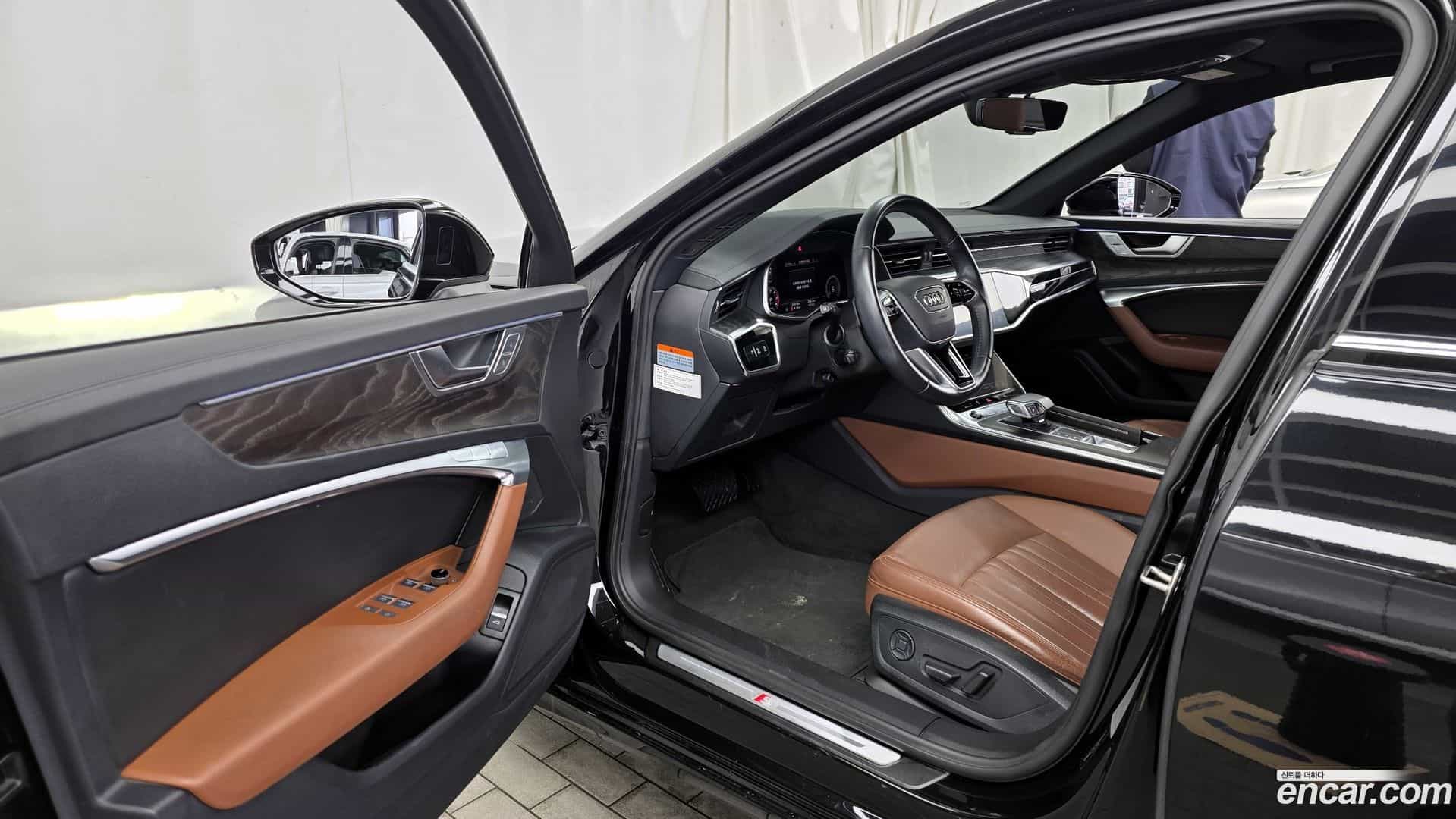 A6 Audi 2021.0-INNER-010