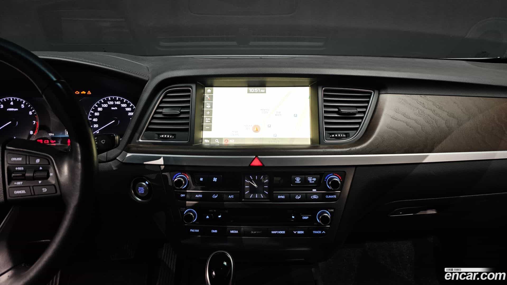 Genesis Hyundai 2014.1-OPTION-017