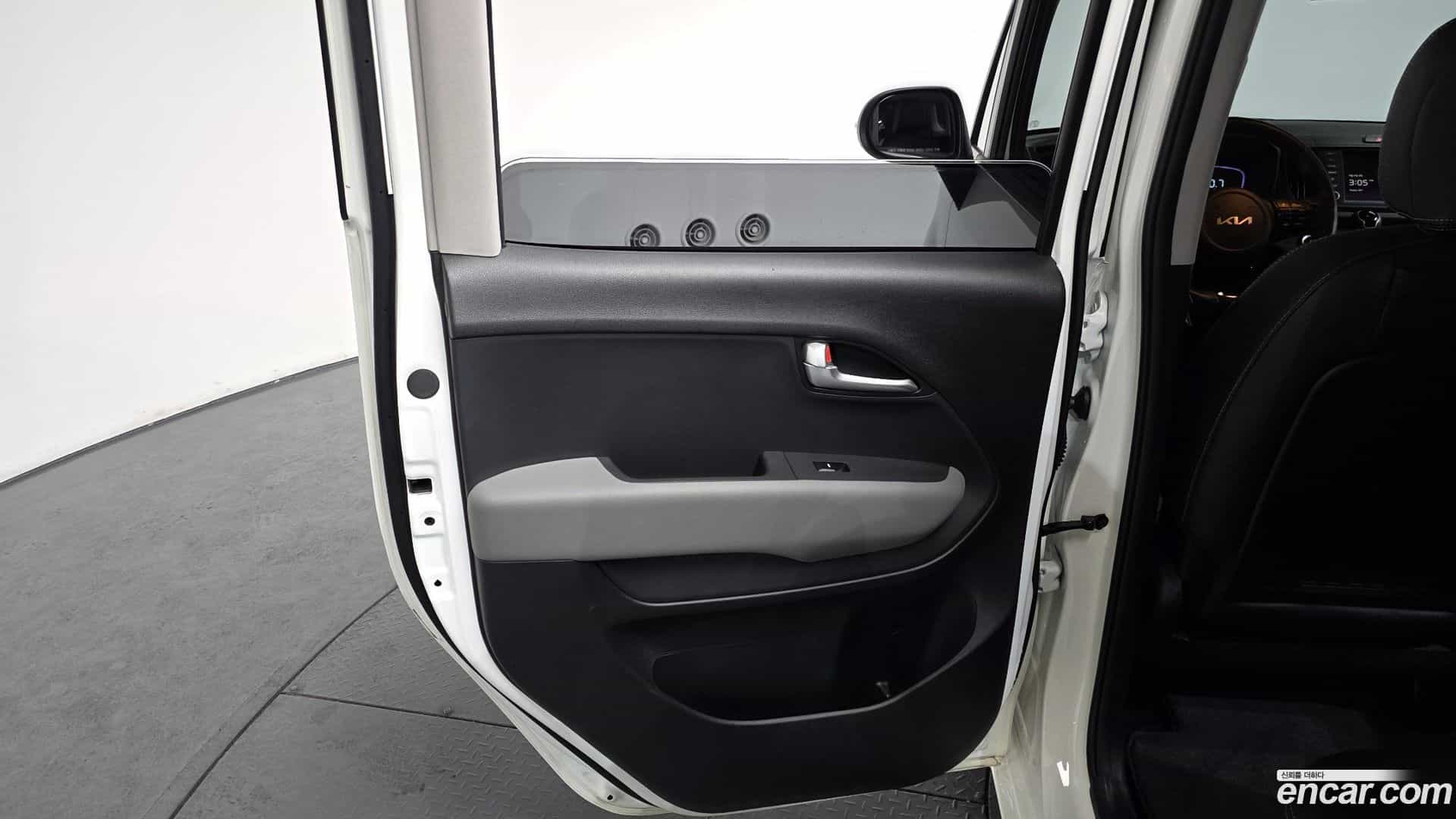 RAY Kia 2025.2-INNER-035