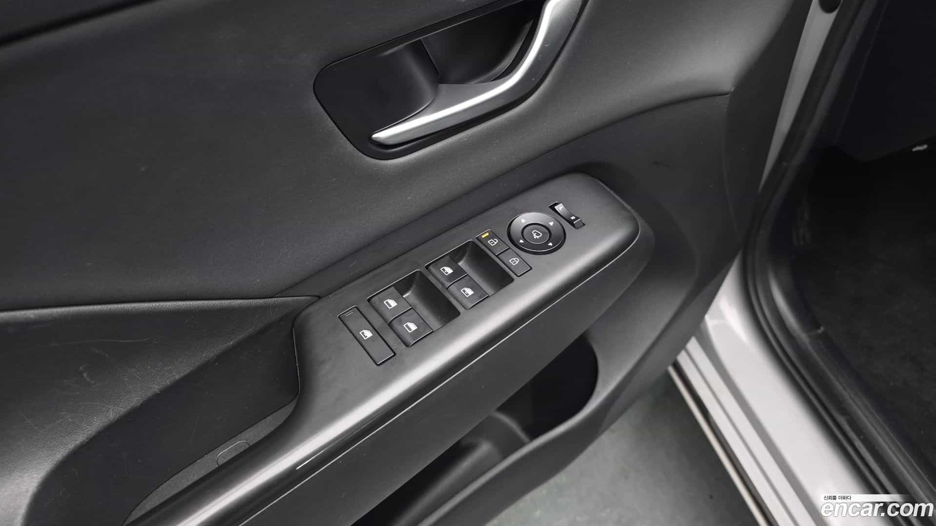 Kona Hyundai 2023.10-OPTION-040