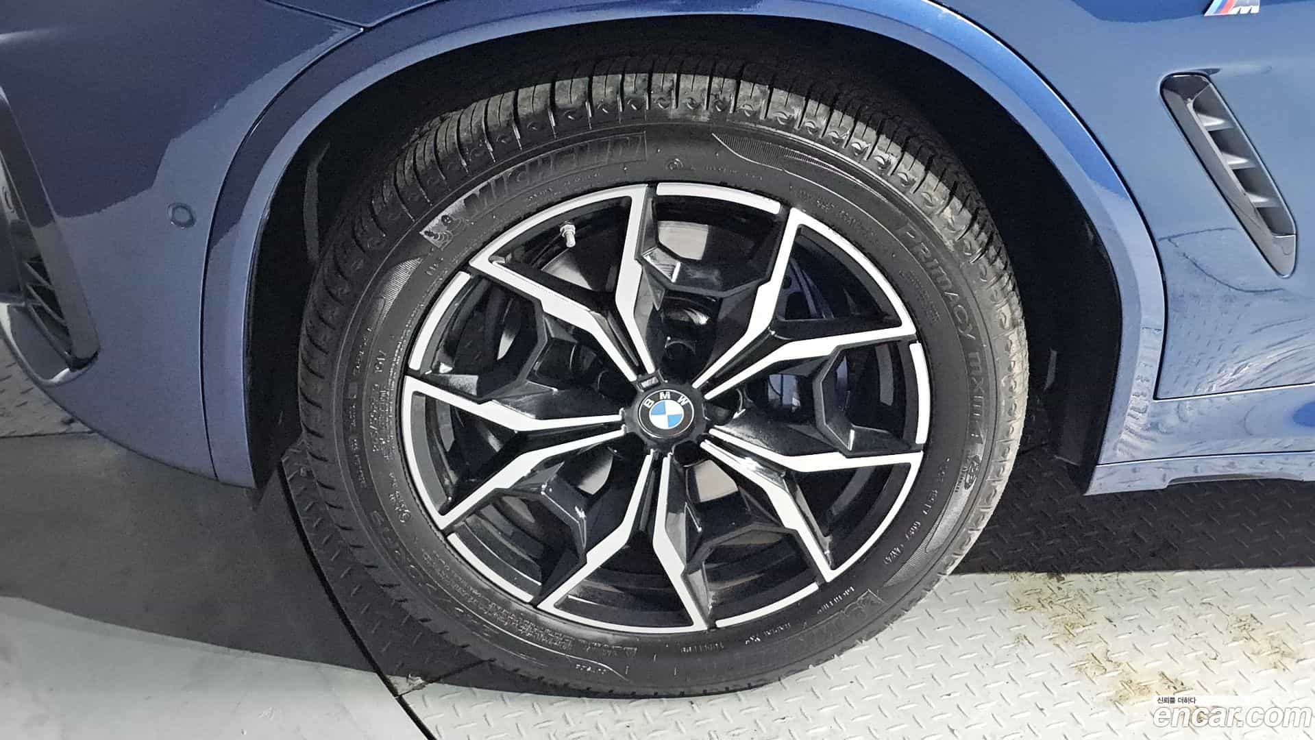 X4 BMW 2023.1-OUTER-005