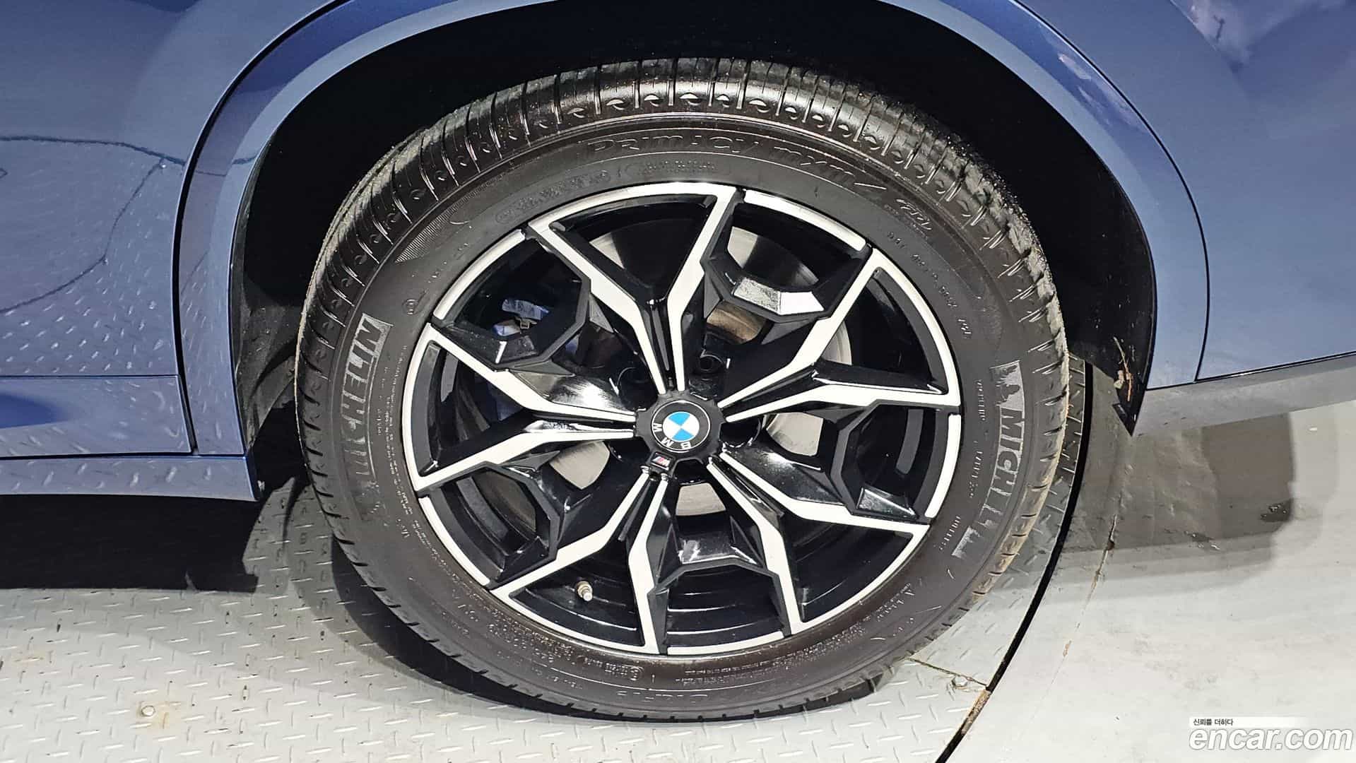 X4 BMW 2023.1-OUTER-031