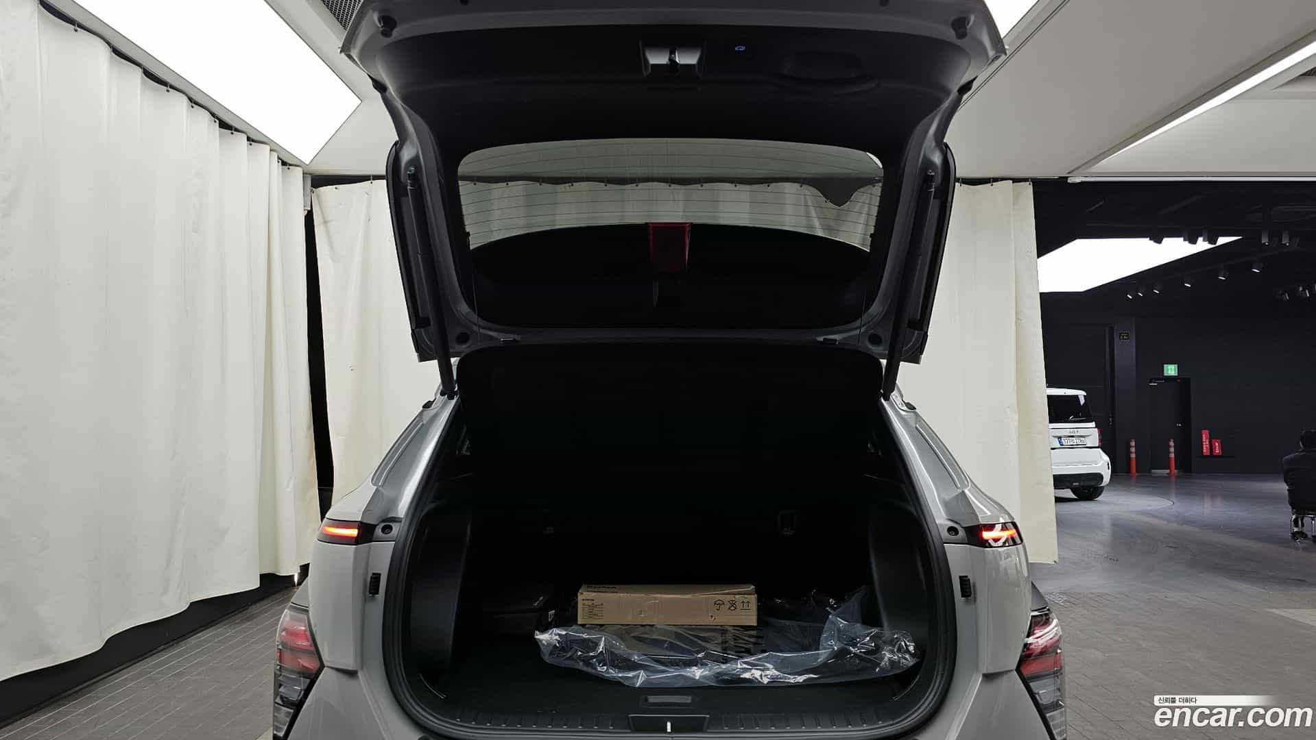 Kona Hyundai 2023.8-OPTION-042