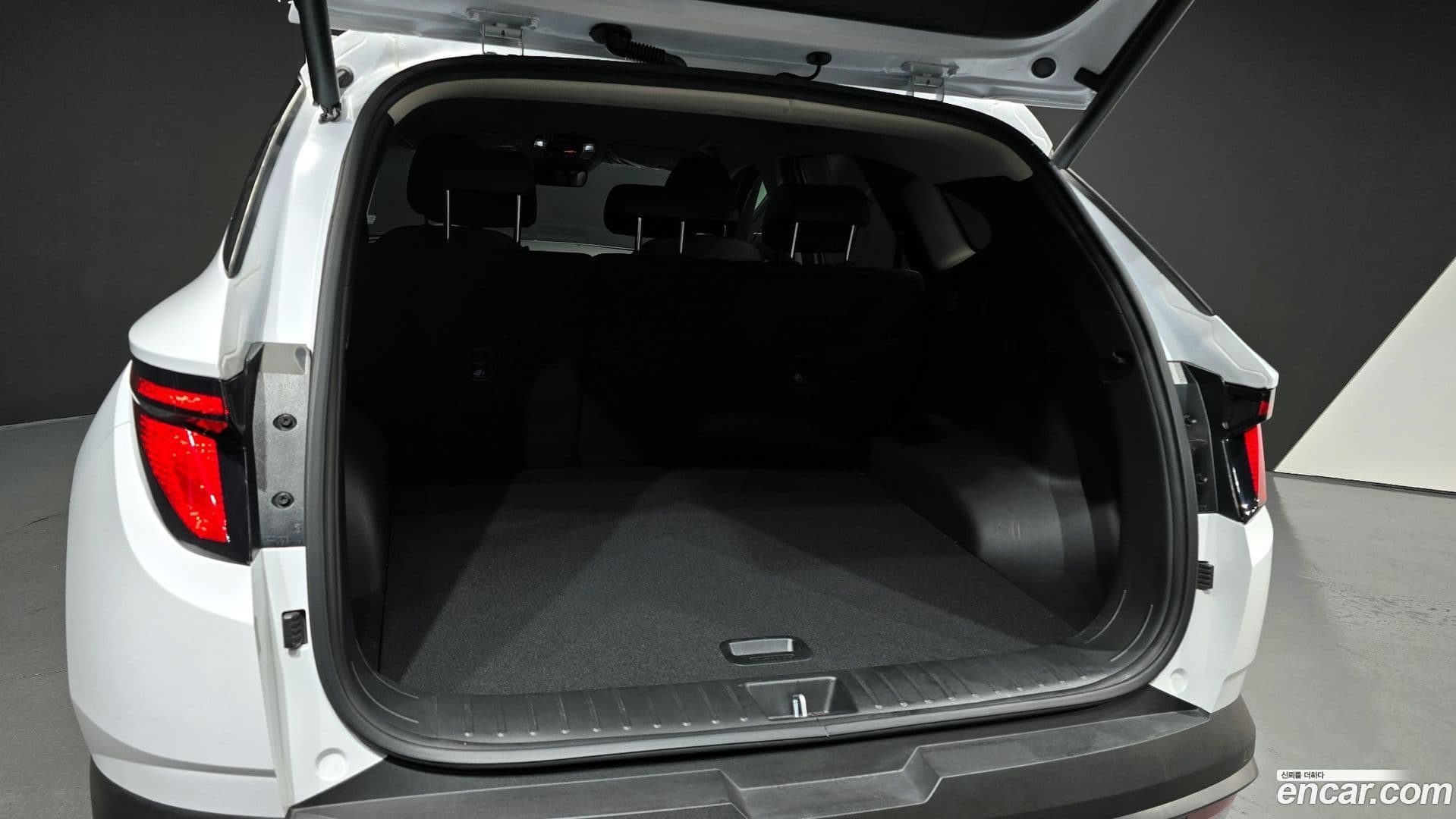 Main__Slider__Photo:Tucson Hyundai 2025.2-28