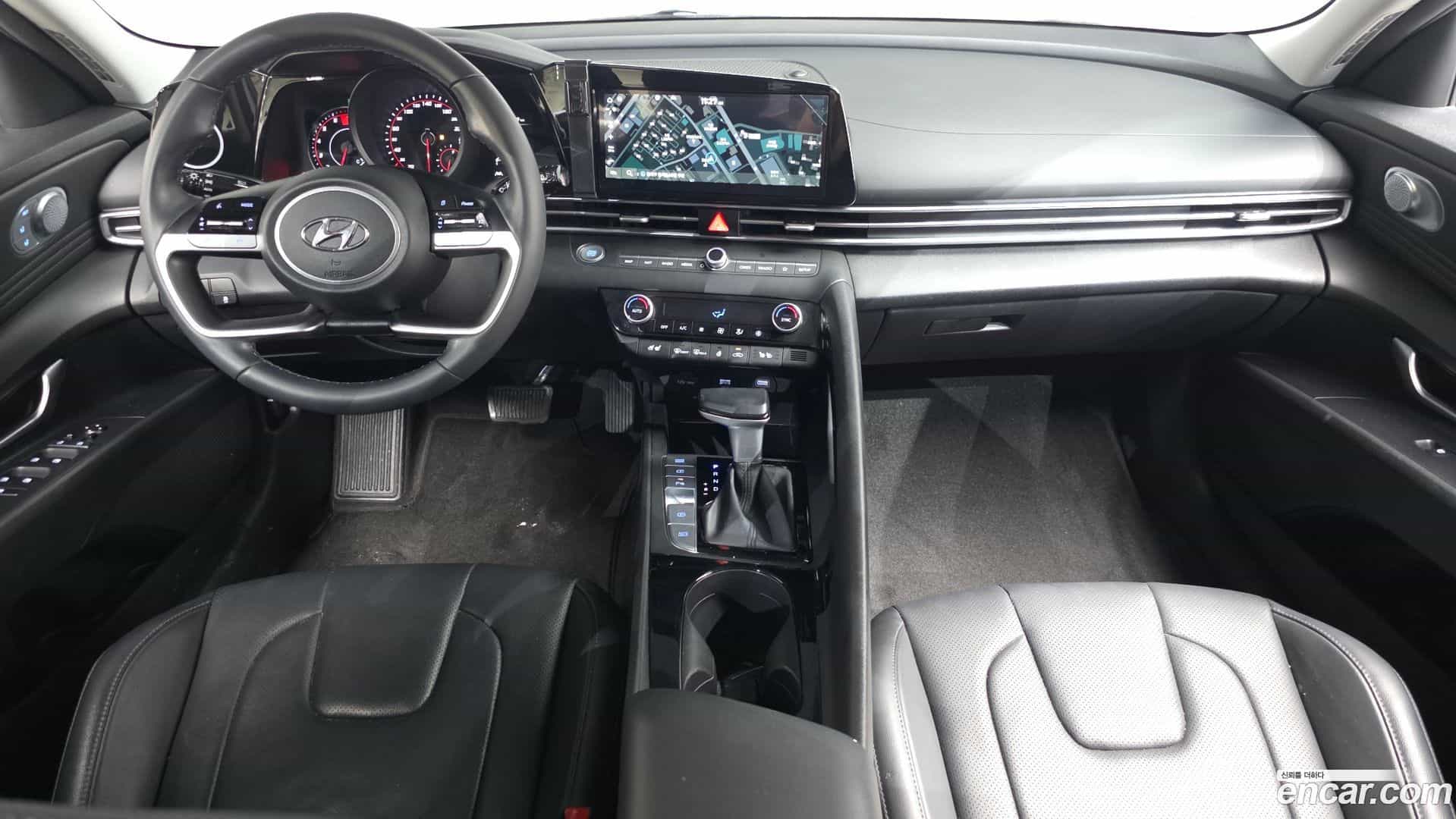 AVANTE Hyundai 2021.1-INNER-007