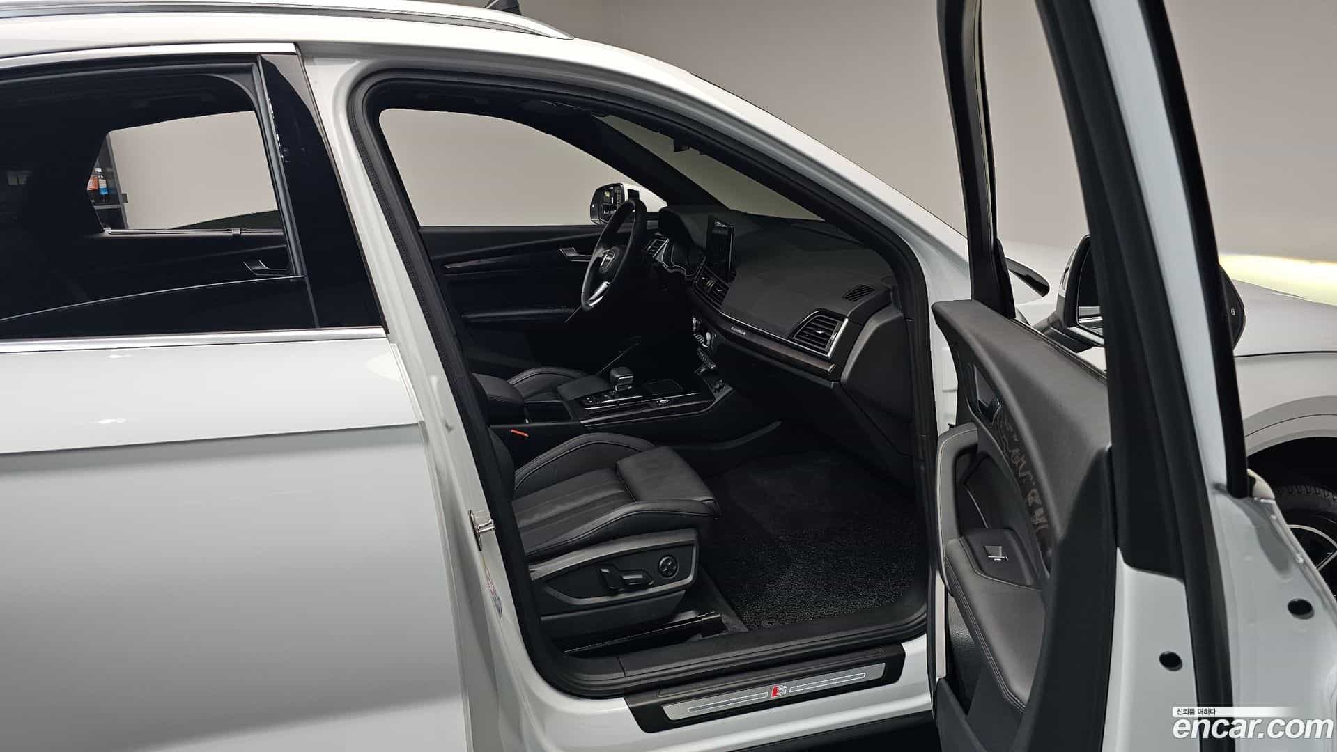 Q5 Audi 2023.0-INNER-036