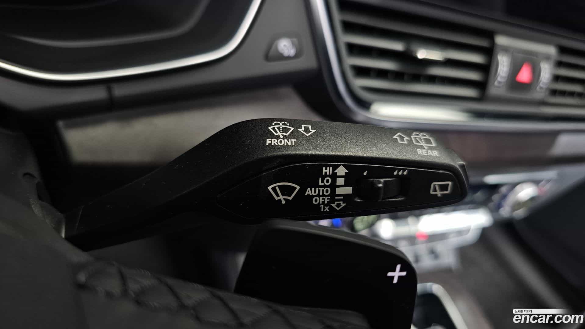Q5 Audi 2023.0-OPTION-040