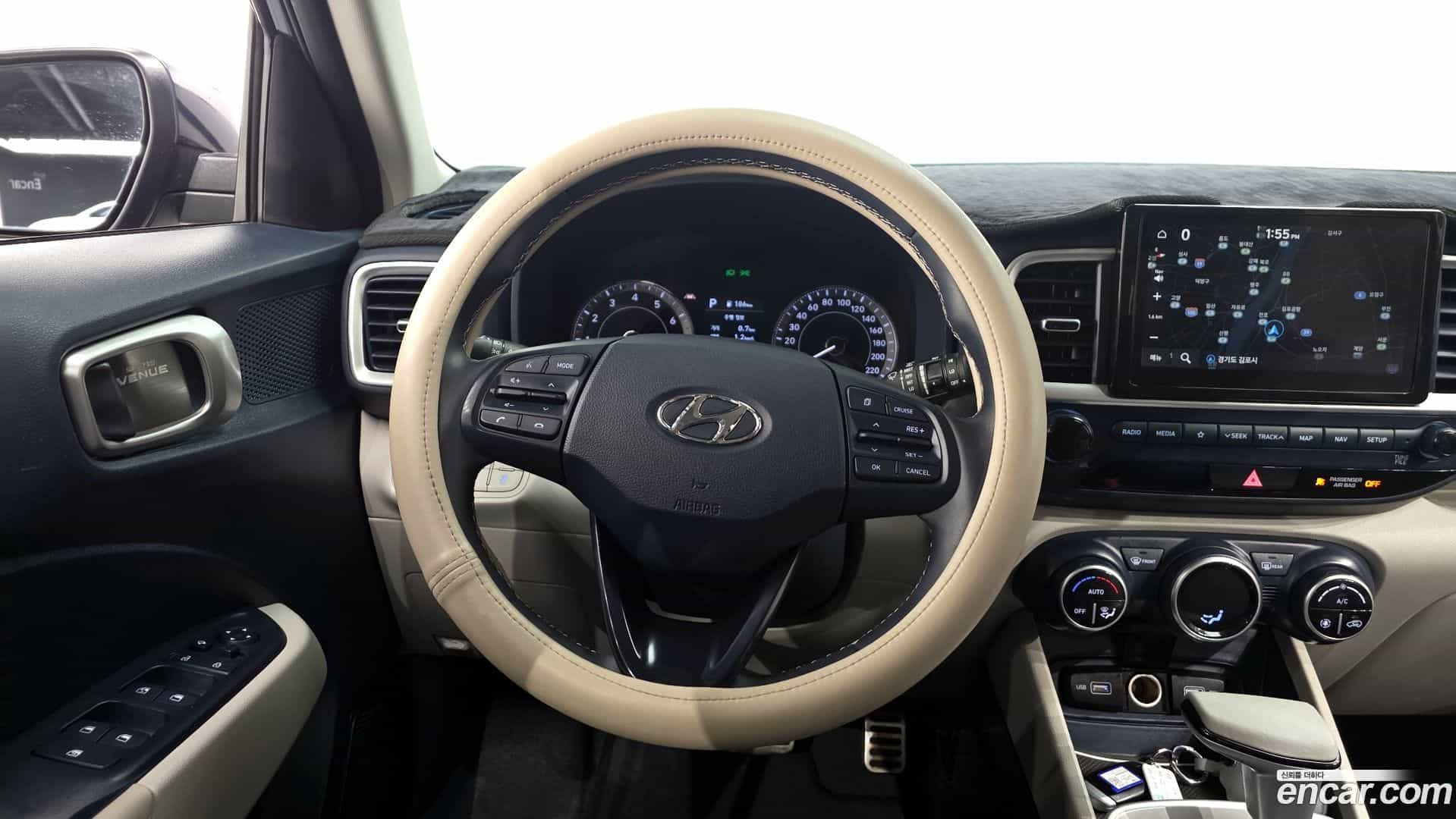 Venue Hyundai 2022.3-OPTION-016