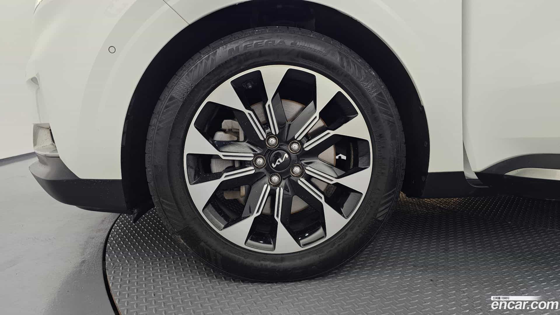 Canival Kia 2023.2-OUTER-005