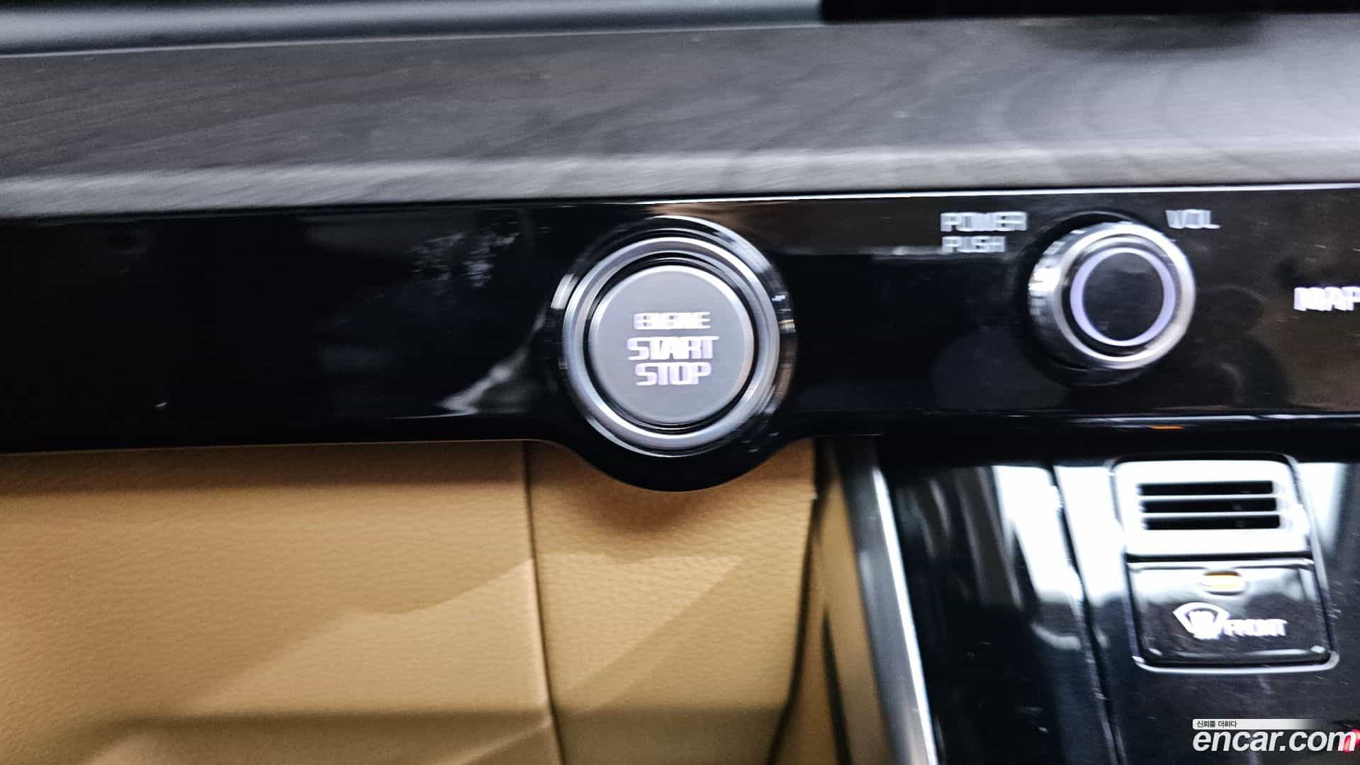 Canival Kia 2023.2-OPTION-043