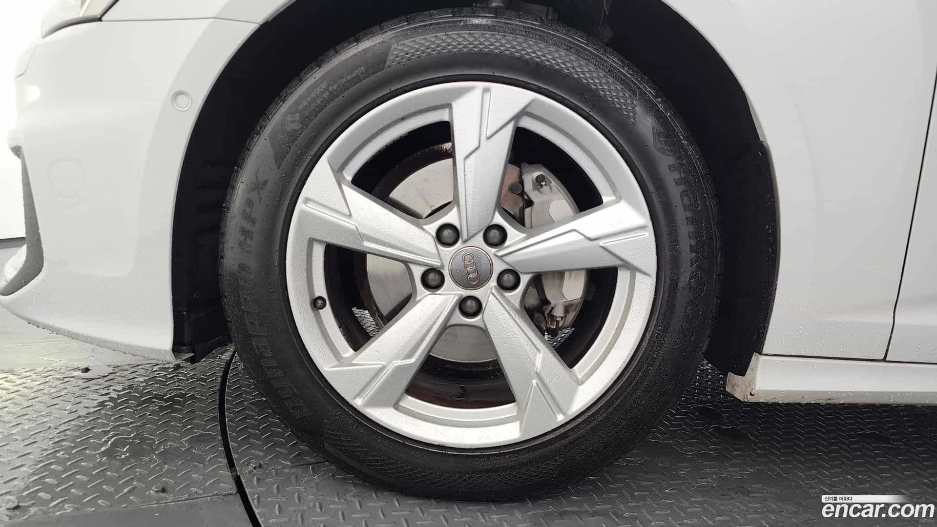 A6 Audi 2020.9-OUTER-005