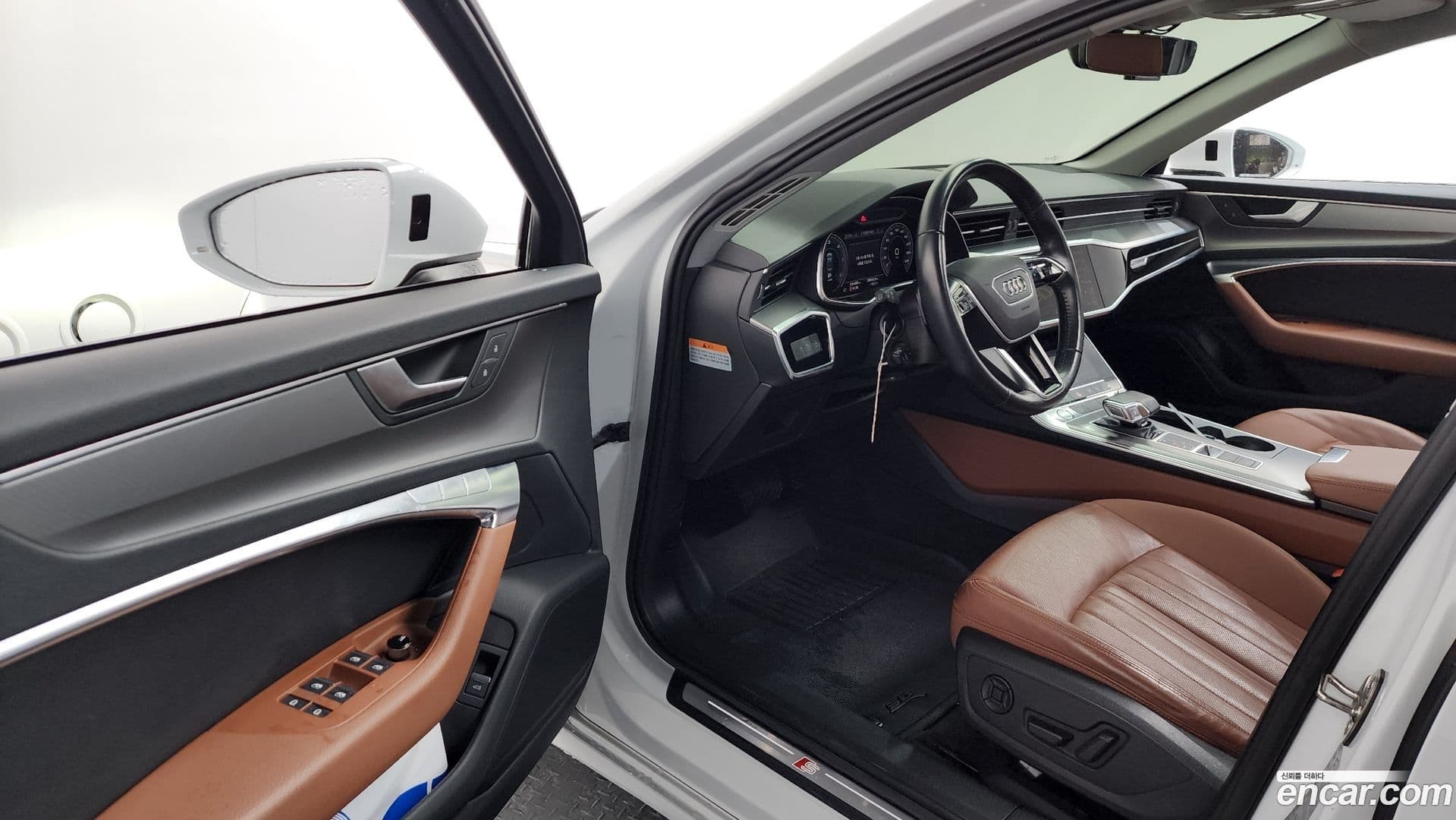 Main__Slider__Photo:A6 Audi 2020.9-9