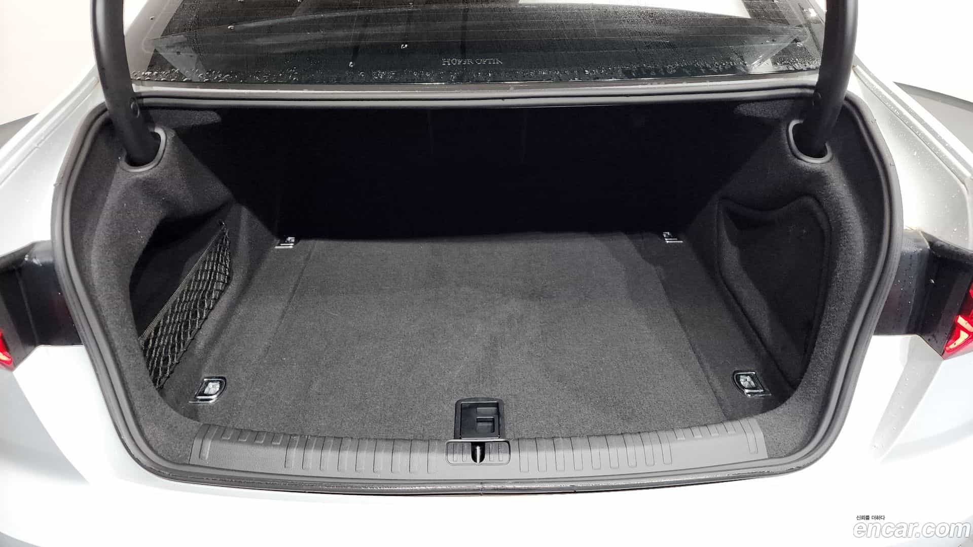 A6 Audi 2020.9-OPTION-024