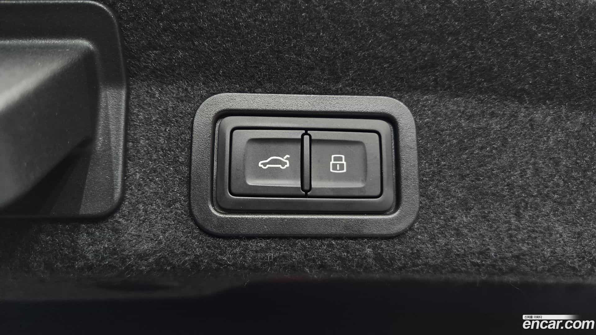 A6 Audi 2020.9-OPTION-041