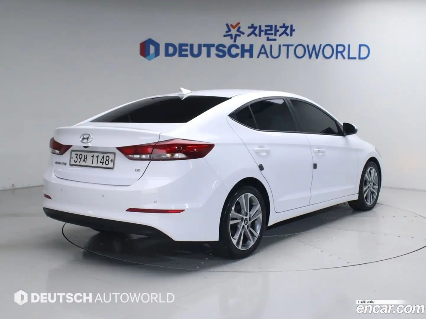 AVANTE Hyundai 2018.1-OUTER-002