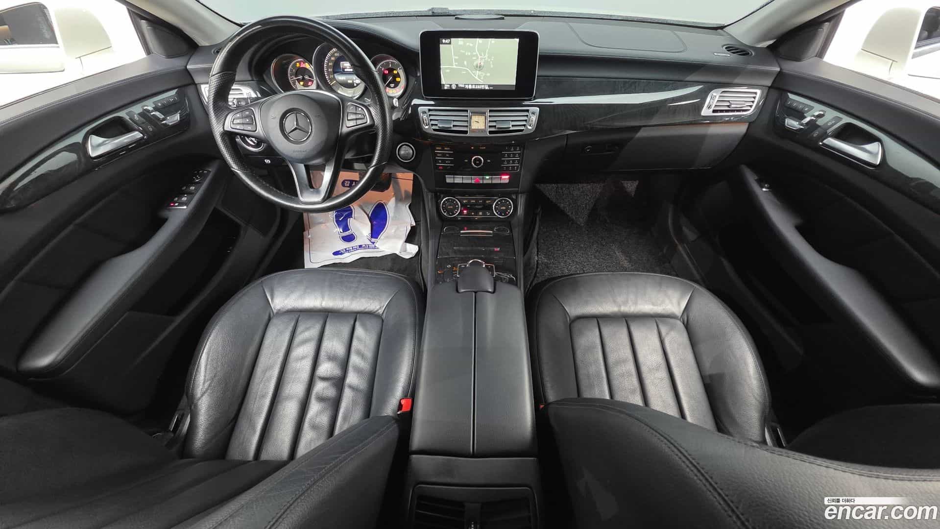 CLS-Class Mercedes-Benz 2015.8-INNER-007