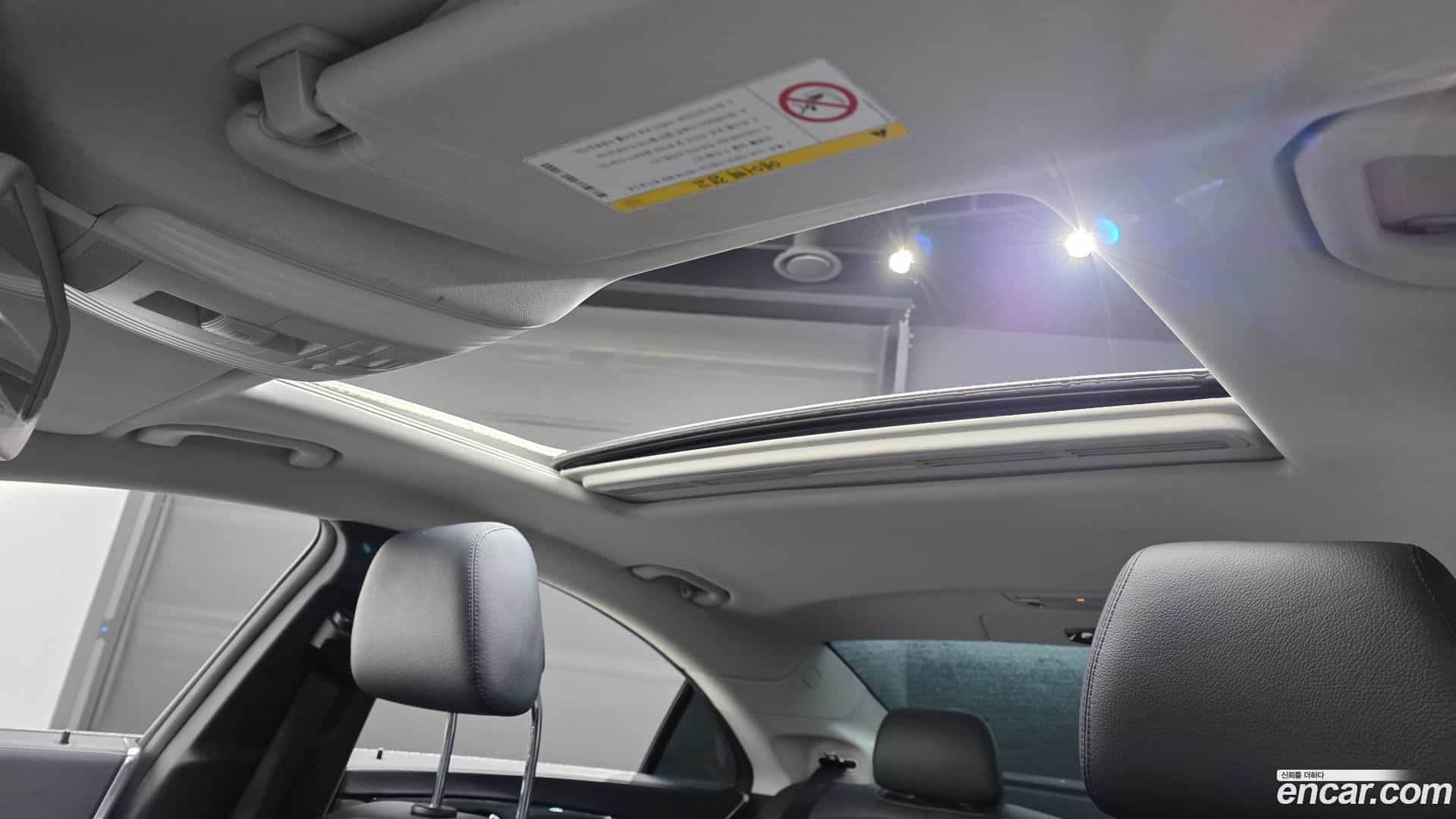 CLS-Class Mercedes-Benz 2015.8-OPTION-021
