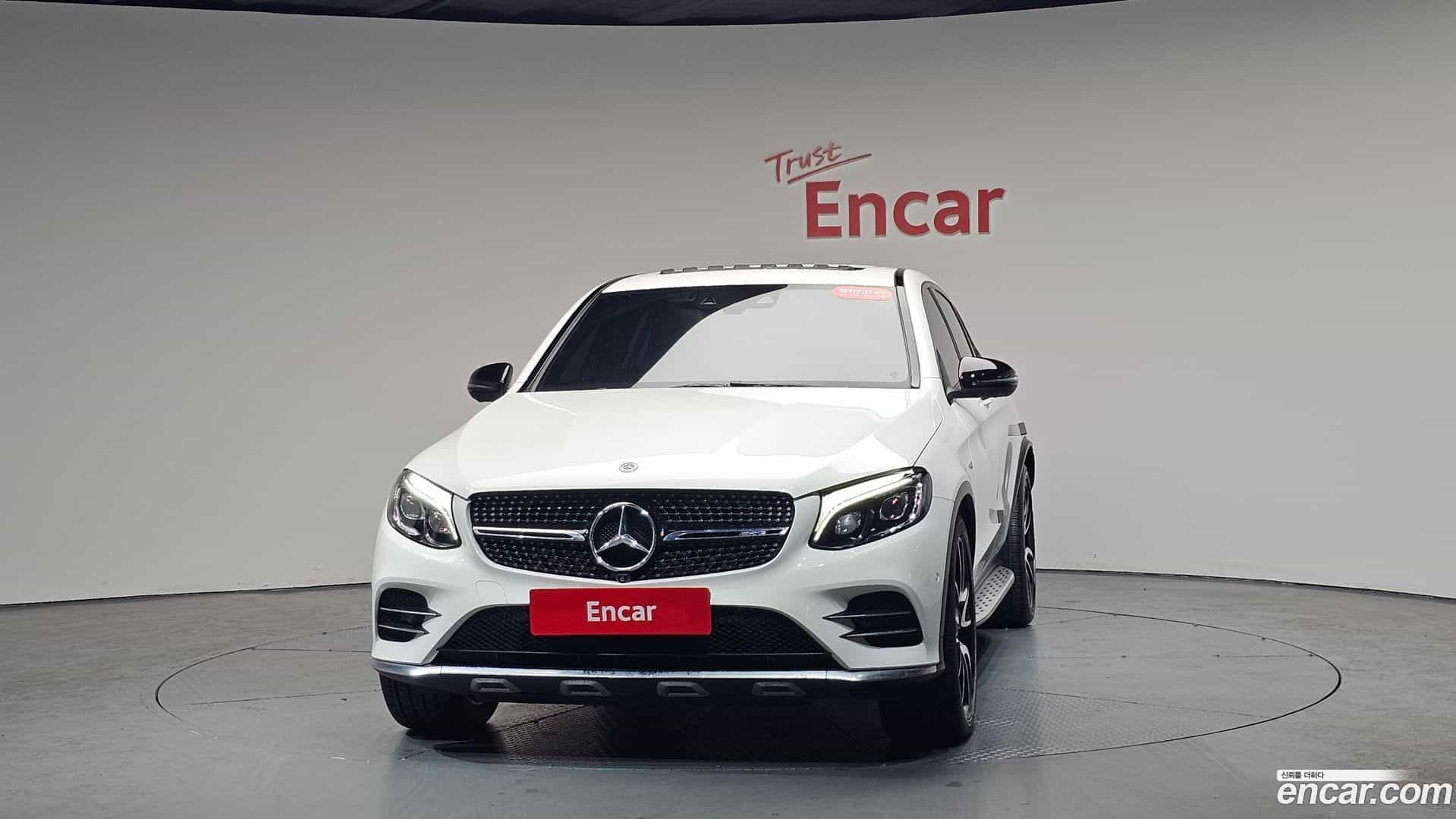 GLC-Class Mercedes-Benz 2017.9-OUTER-003