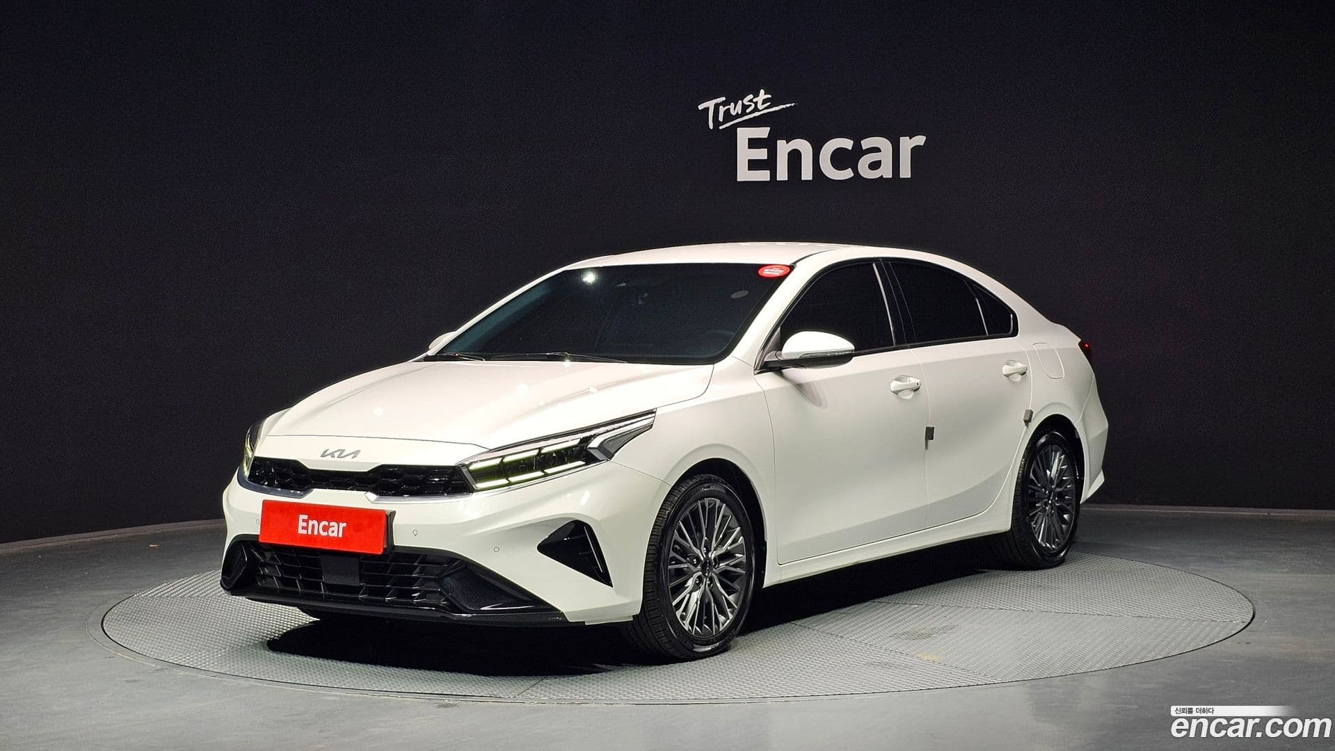 Main__Slider__Photo:K3 Kia 2021.4-0