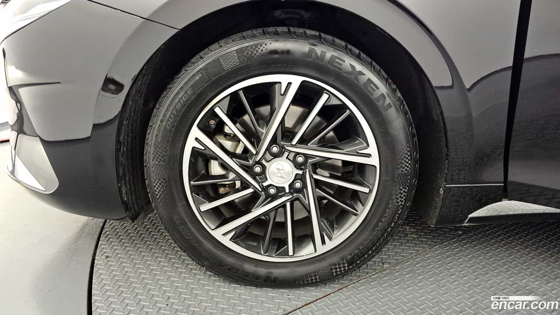 Grandeur Hyundai 2021.2-OUTER-005