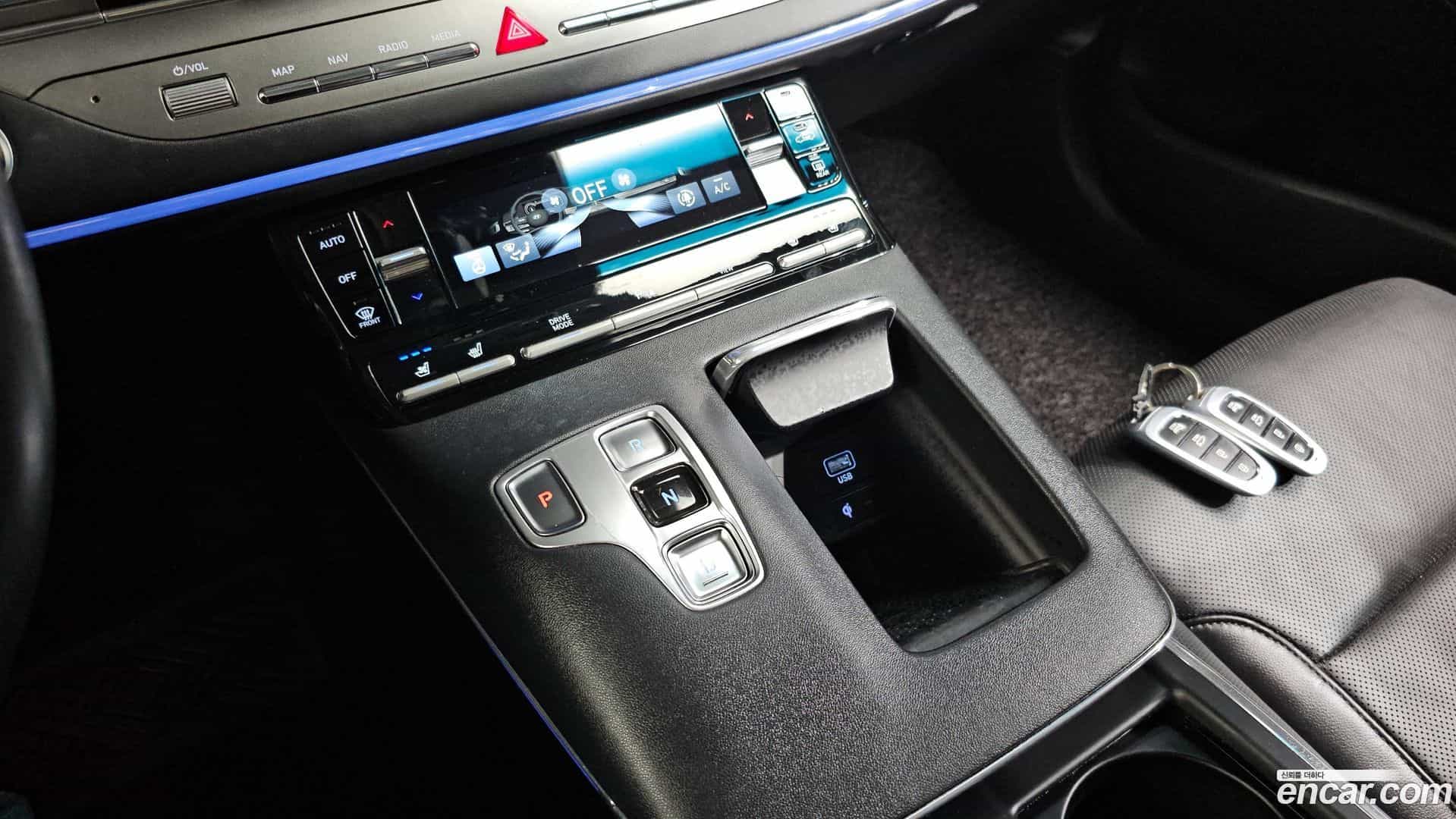 Grandeur Hyundai 2021.2-INNER-009