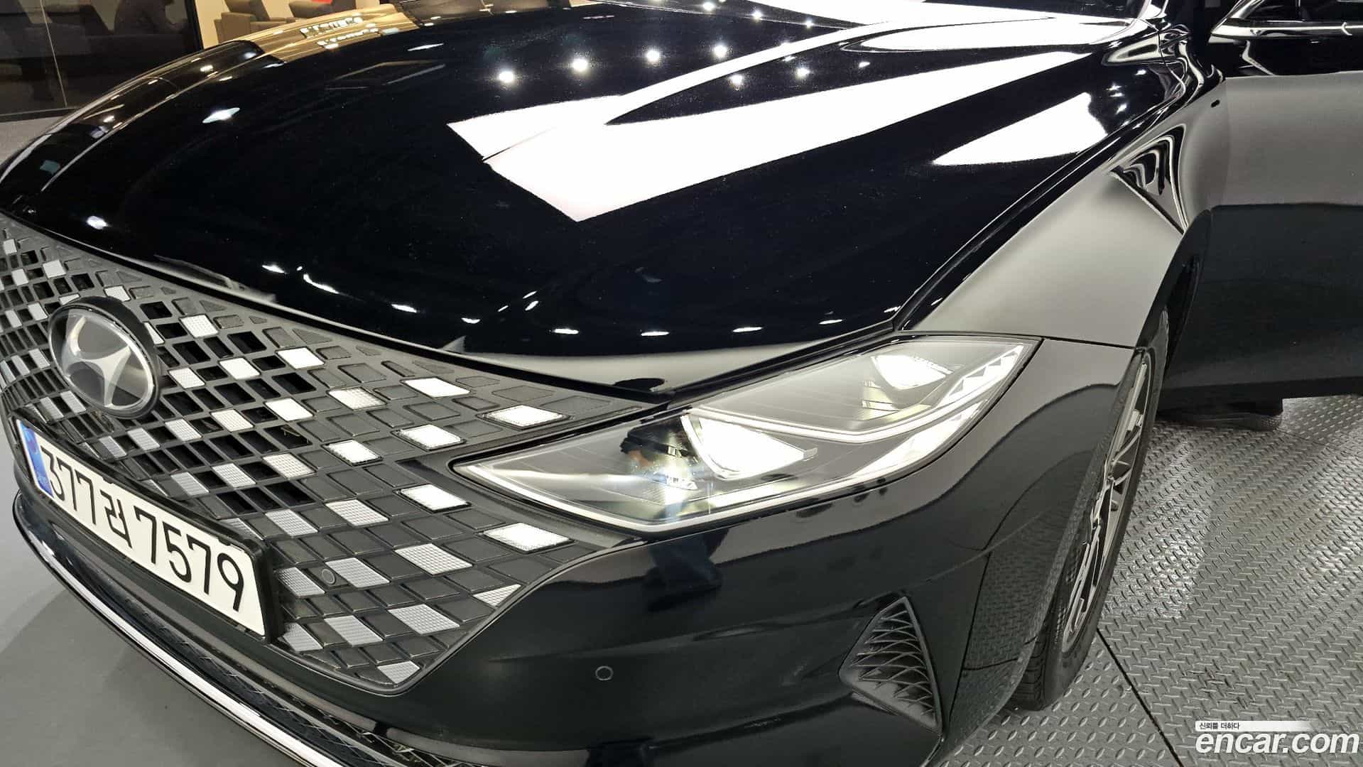 Grandeur Hyundai 2021.2-OUTER-032