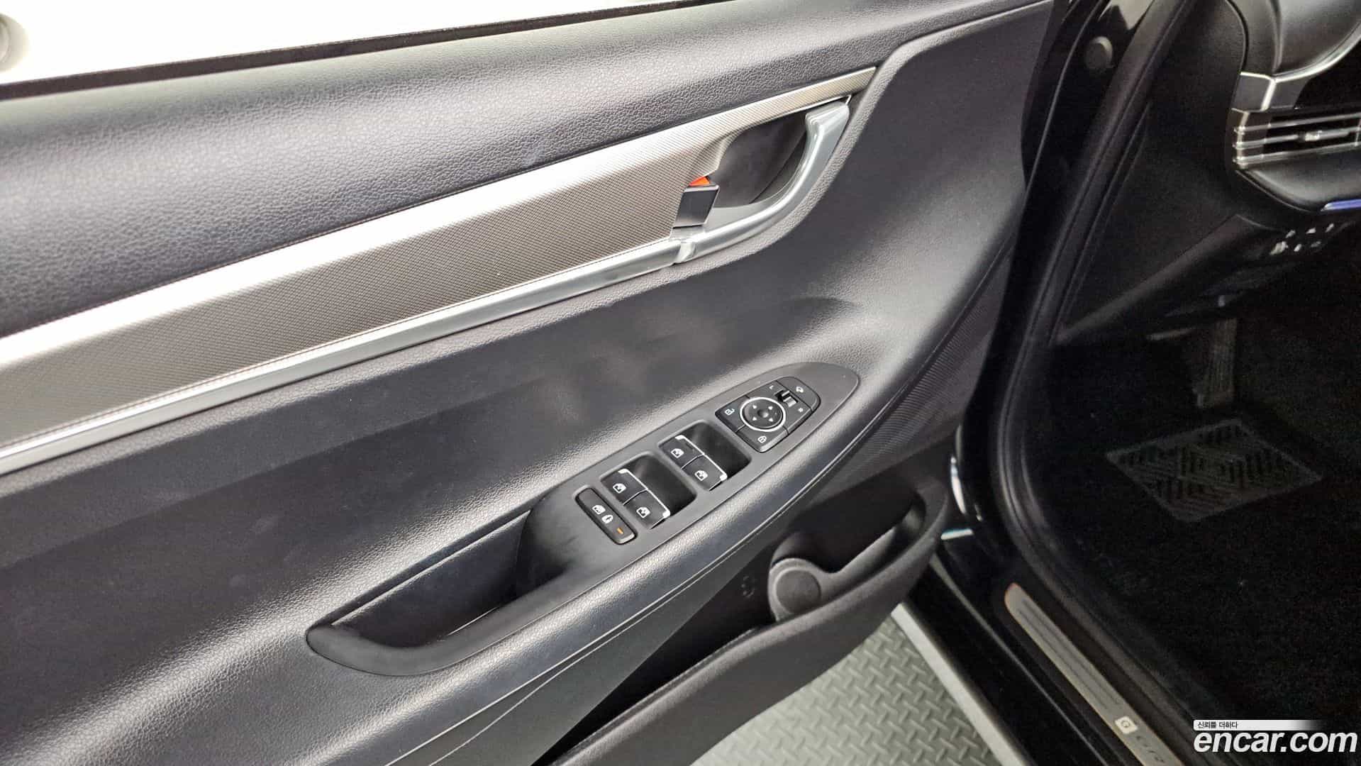 Grandeur Hyundai 2021.2-OPTION-047