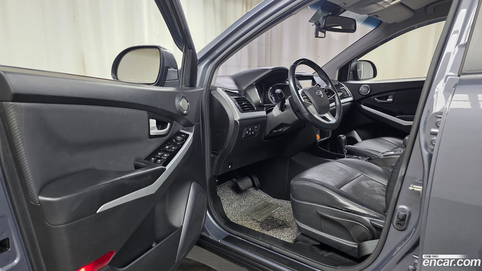 Main__Slider__Photo:KORANDO KG Mobility 2017.5-9