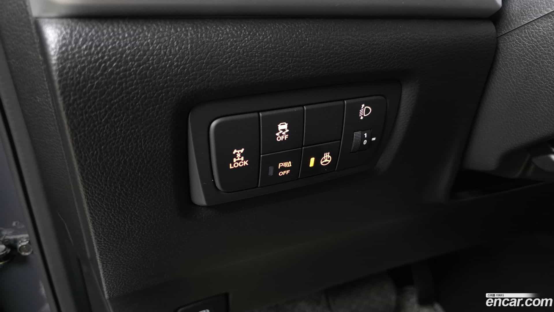 KORANDO KG Mobility 2017.5-OPTION-041