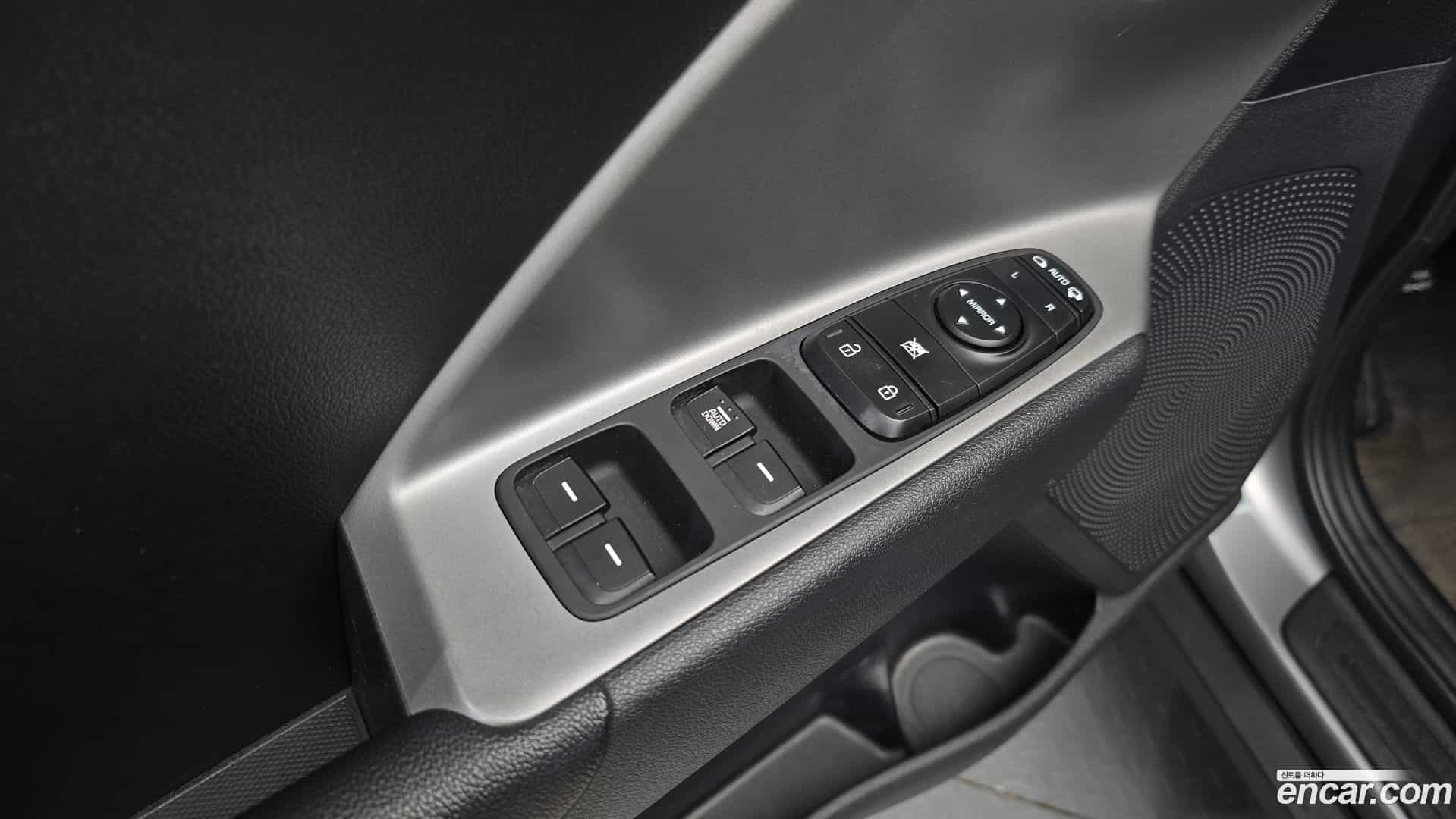 Niro Kia 2021.8-OPTION-018