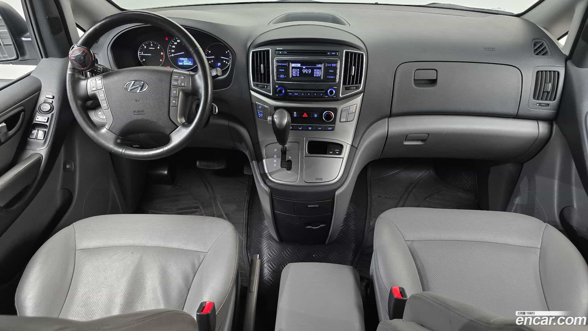 Starex Hyundai 2019.4-INNER-007