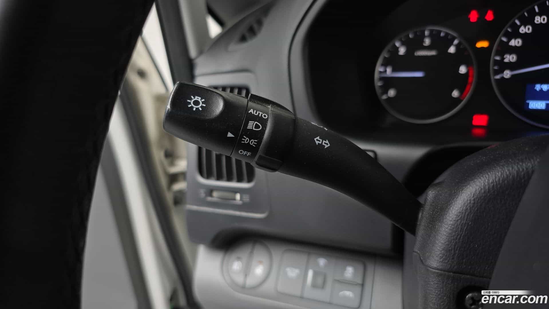 Starex Hyundai 2019.4-OPTION-019