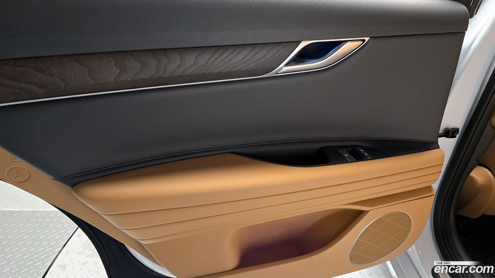 Main__Slider__Photo:G80 Genesis 2023.1-24
