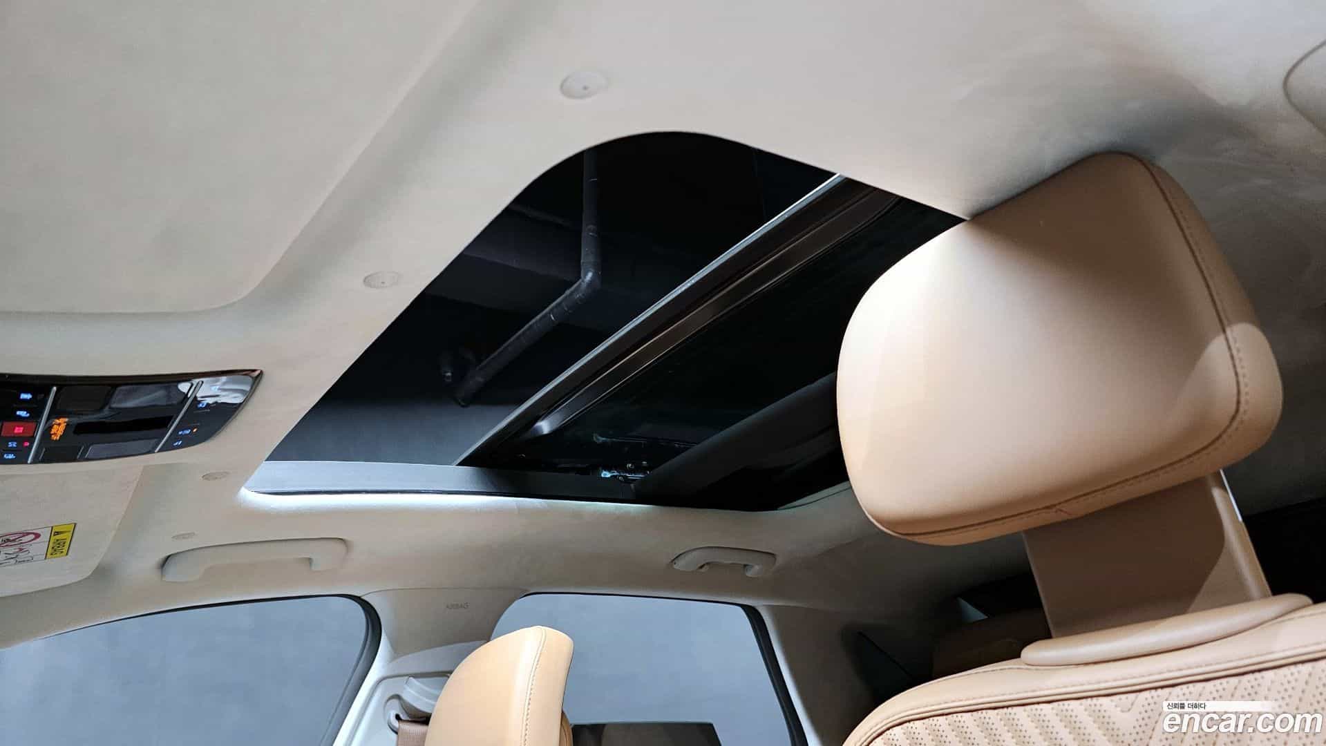 Grandeur Hyundai 2023.11-OPTION-022