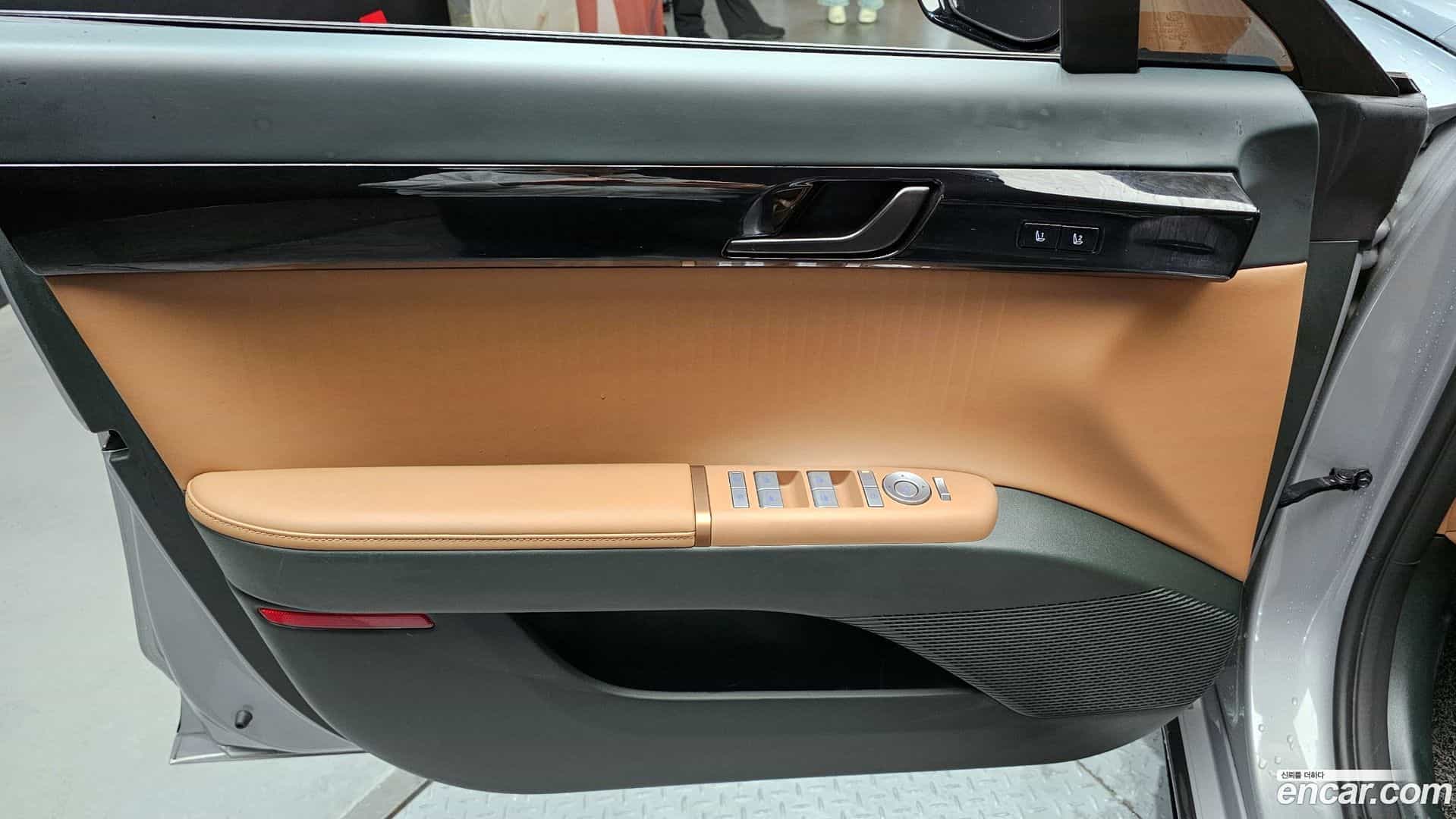 Grandeur Hyundai 2023.11-INNER-034