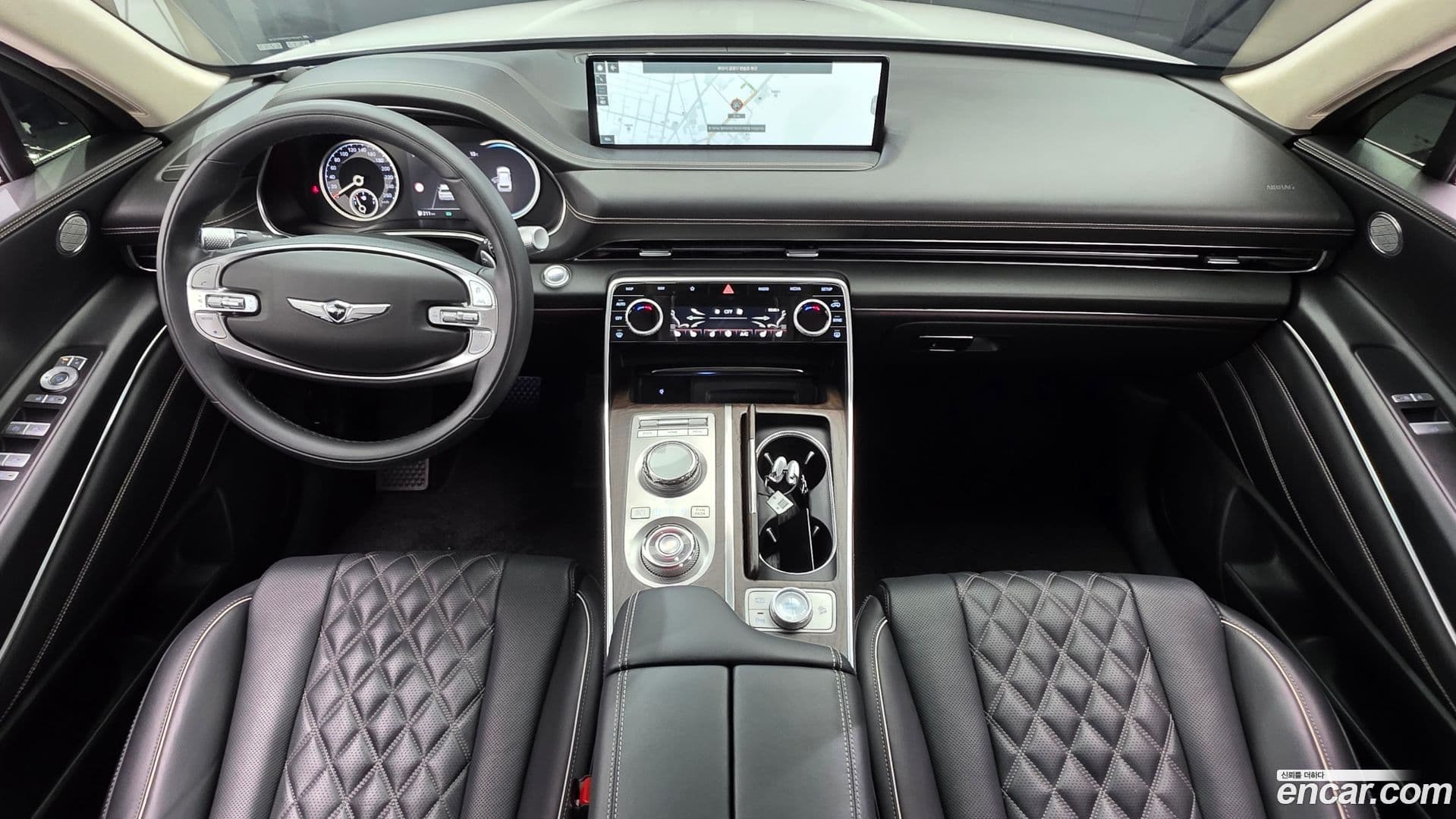 Main__Slider__Photo:GV80 Genesis 2023.6-6