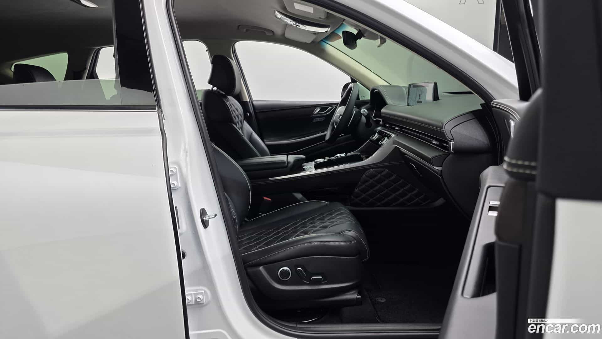 GV80 Genesis 2023.6-OPTION-016