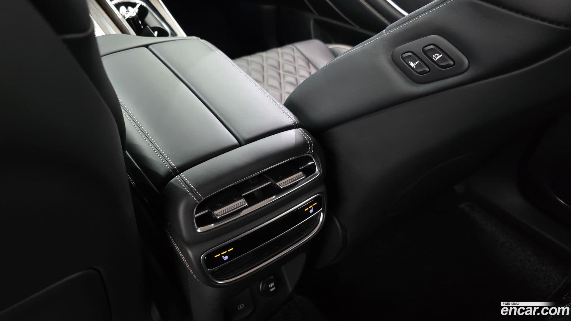 Main__Slider__Photo:GV80 Genesis 2023.6-19